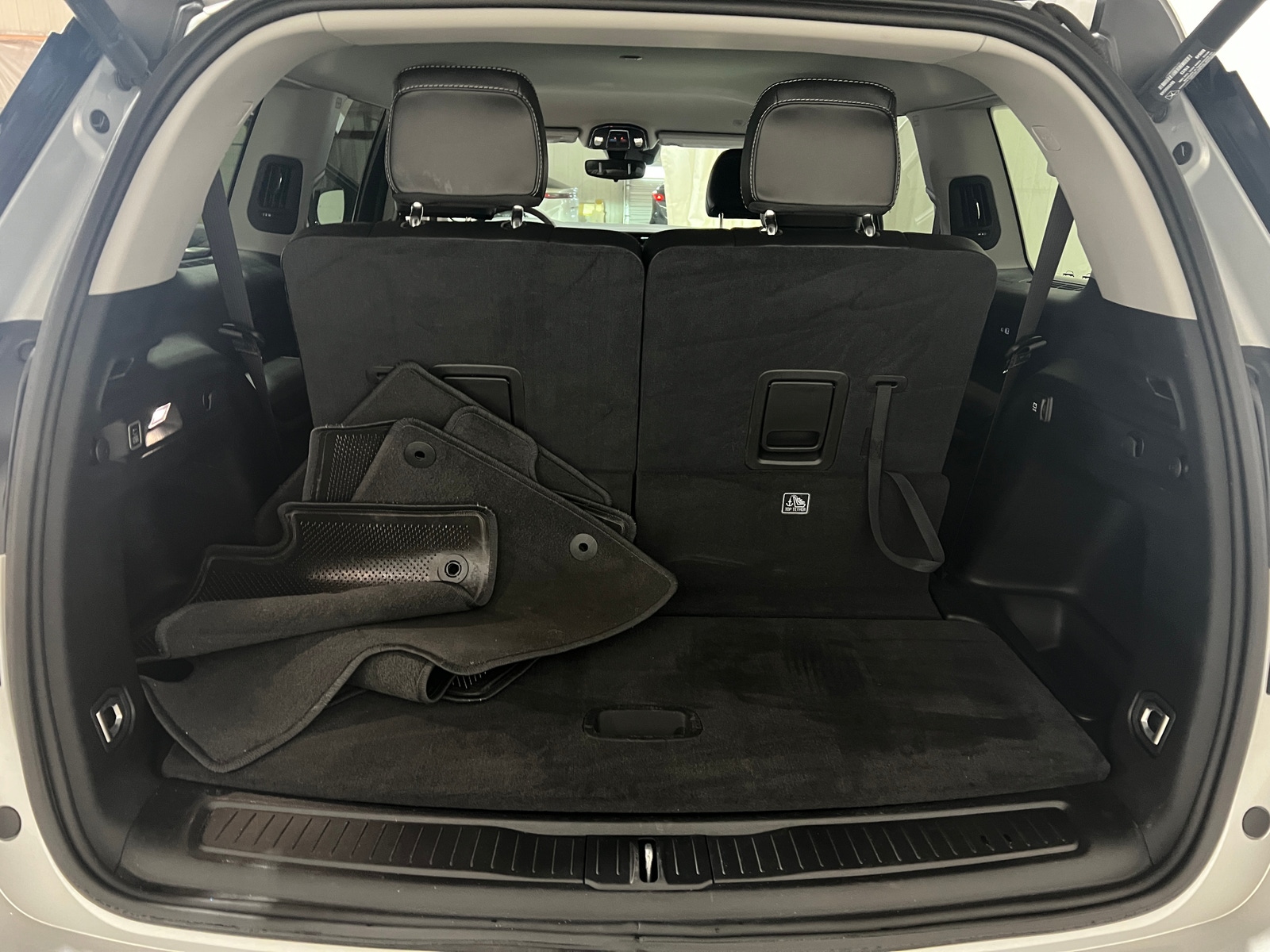 Thumbnail: 2023 Jeep Grand Cherokee L - 6