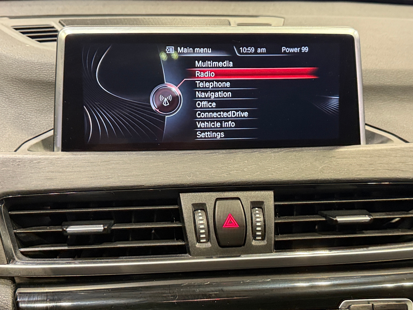 Thumbnail: 2017 BMW X1 - 3