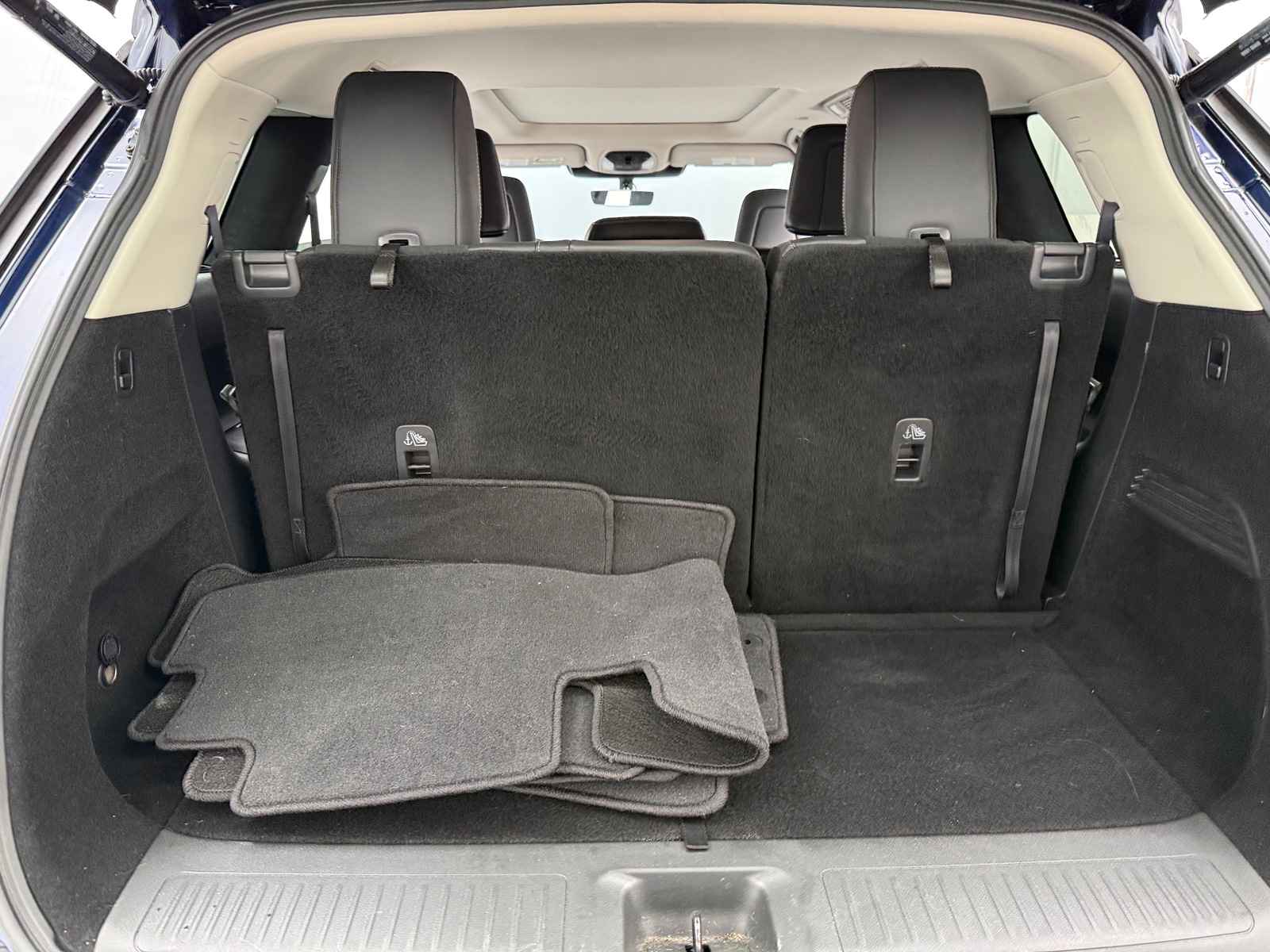 Thumbnail: 2025 INFINITI QX60 - 6