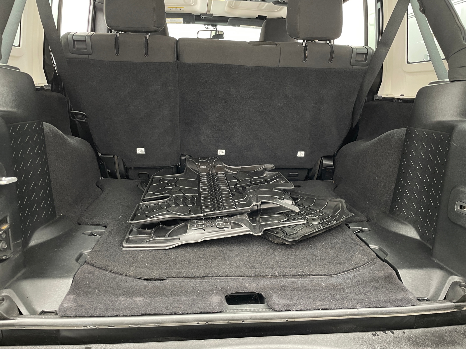 Thumbnail: 2018 Jeep Wrangler - 7