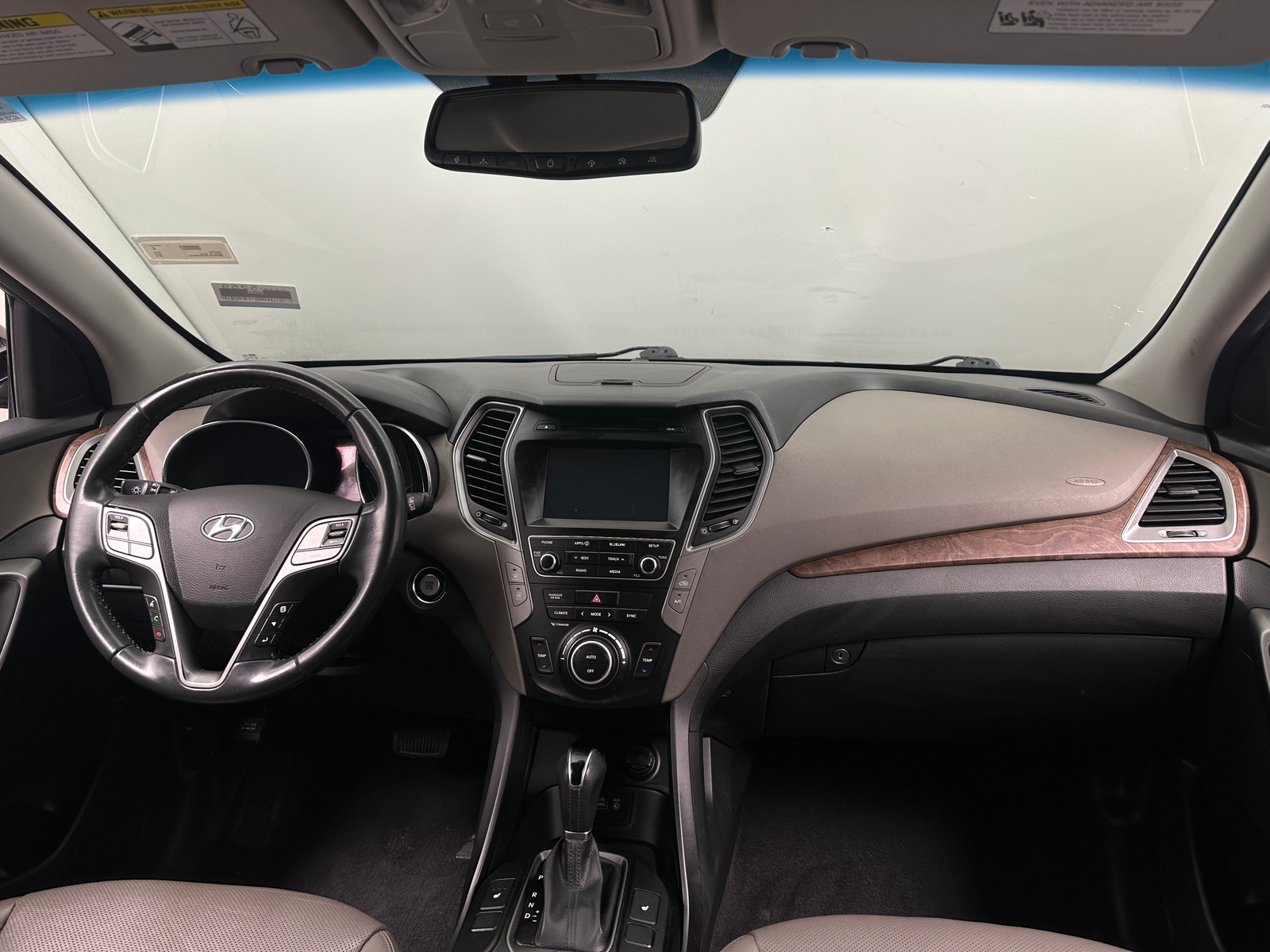 Thumbnail: 2018 Hyundai Santa Fe - 2