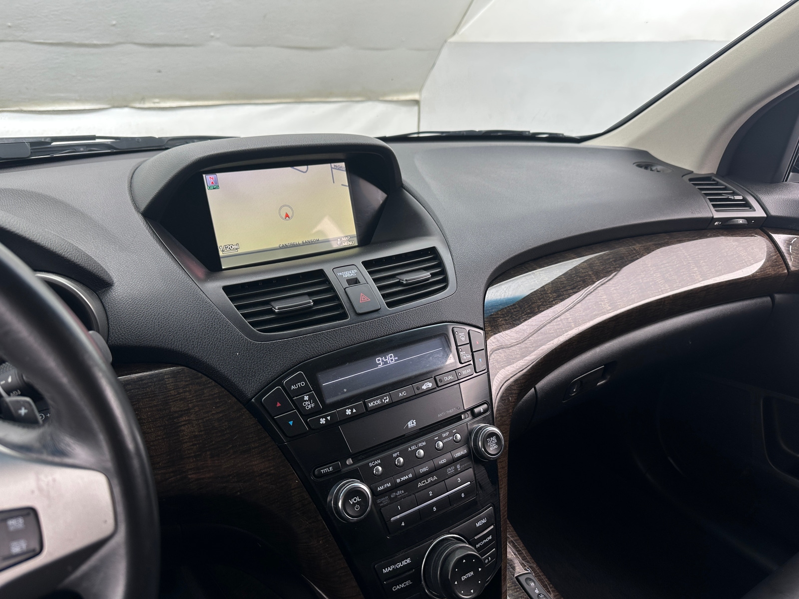 Thumbnail: 2011 Acura MDX - 3