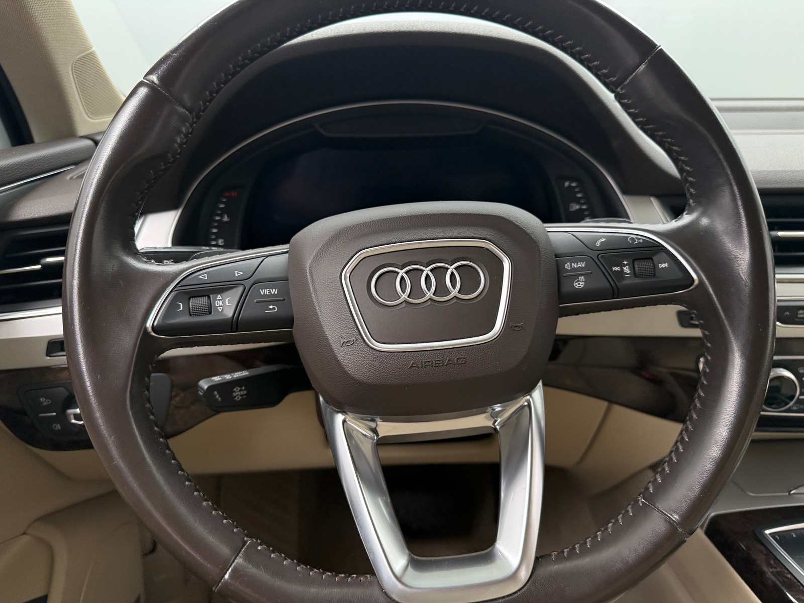 Thumbnail: 2019 Audi Q7 - 4