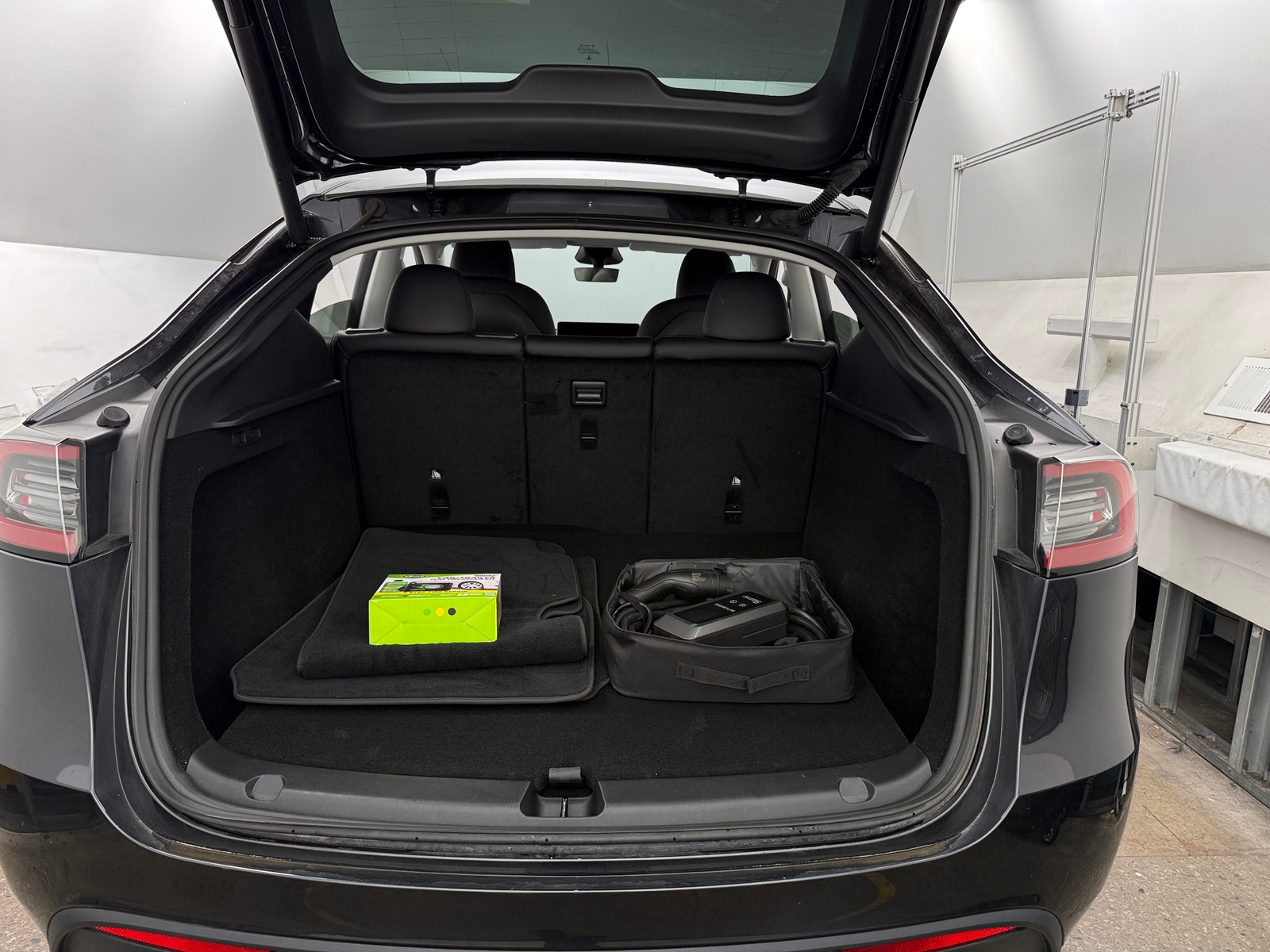 Thumbnail: 2024 Tesla Model Y - 6