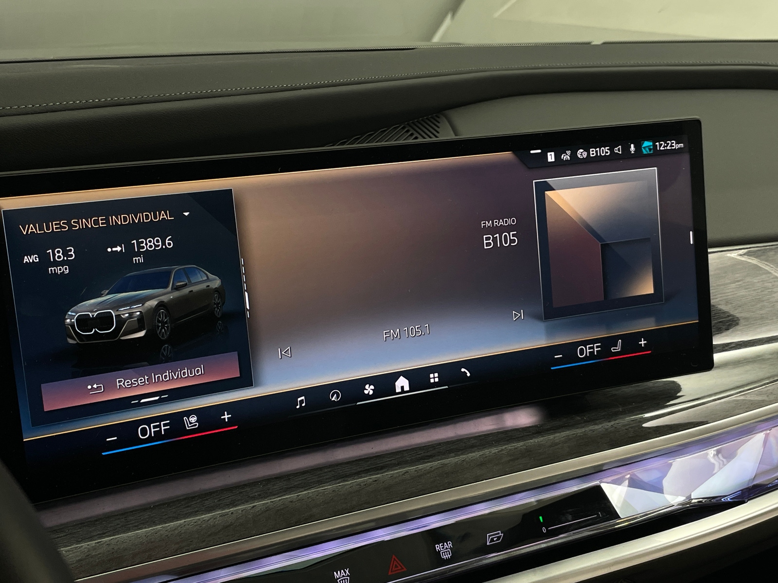 Thumbnail: 2023 BMW 7 Series - 3