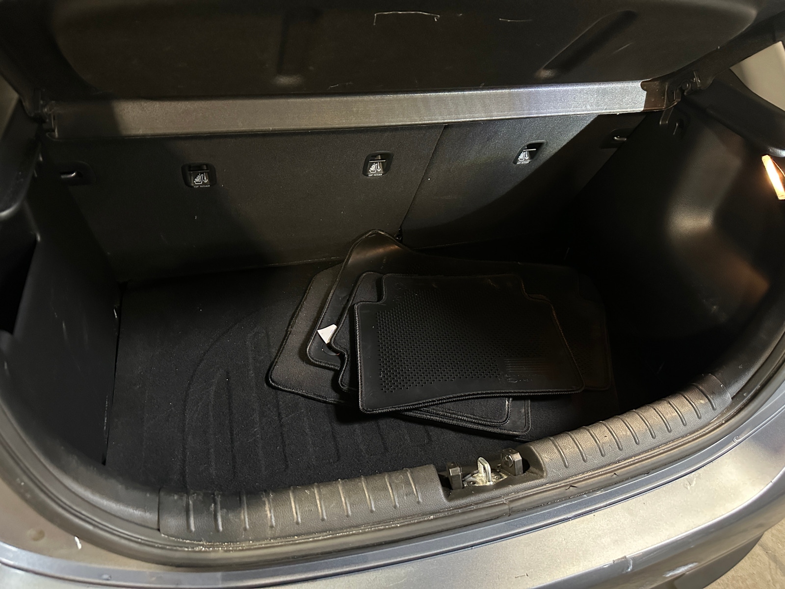 Thumbnail: 2020 Kia Rio - 7