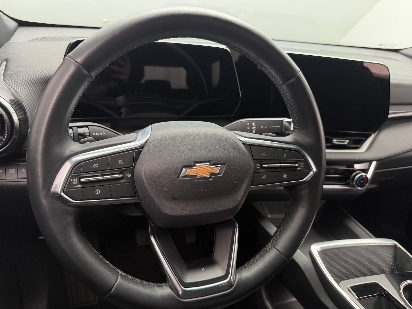 Thumbnail: 2025 Chevrolet Equinox - 5