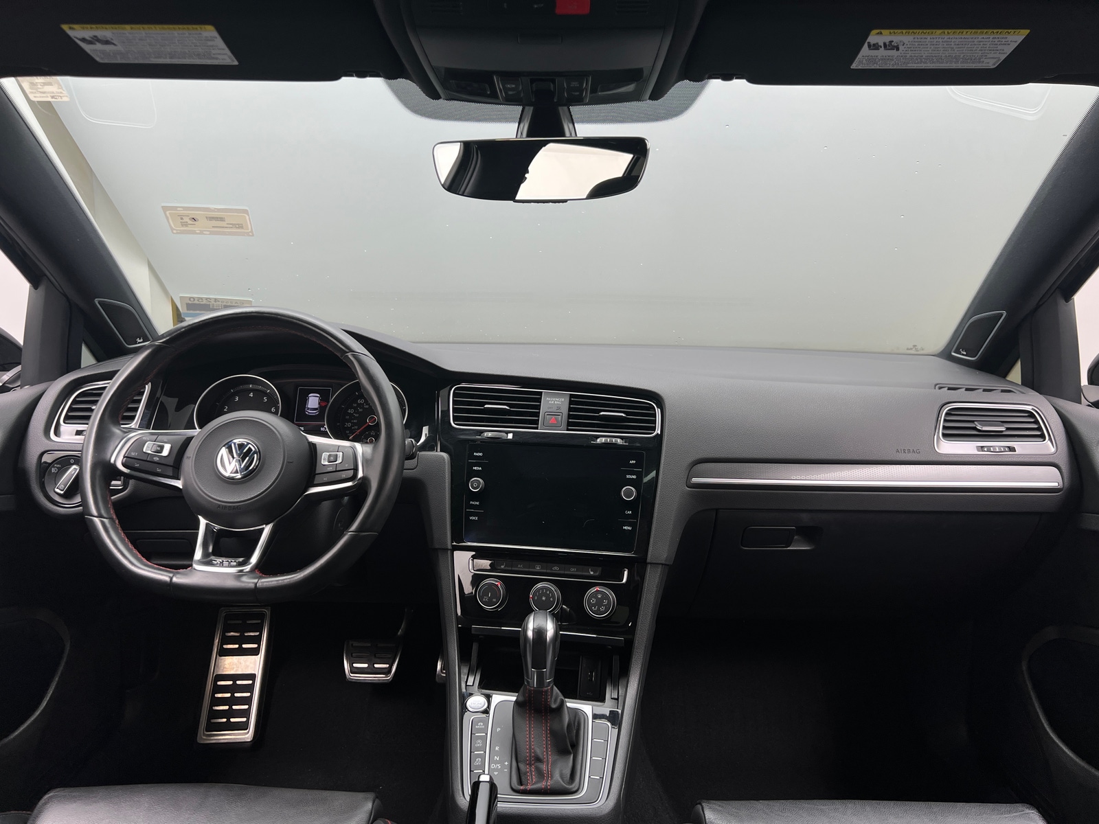 Thumbnail: 2019 Volkswagen Golf - 2