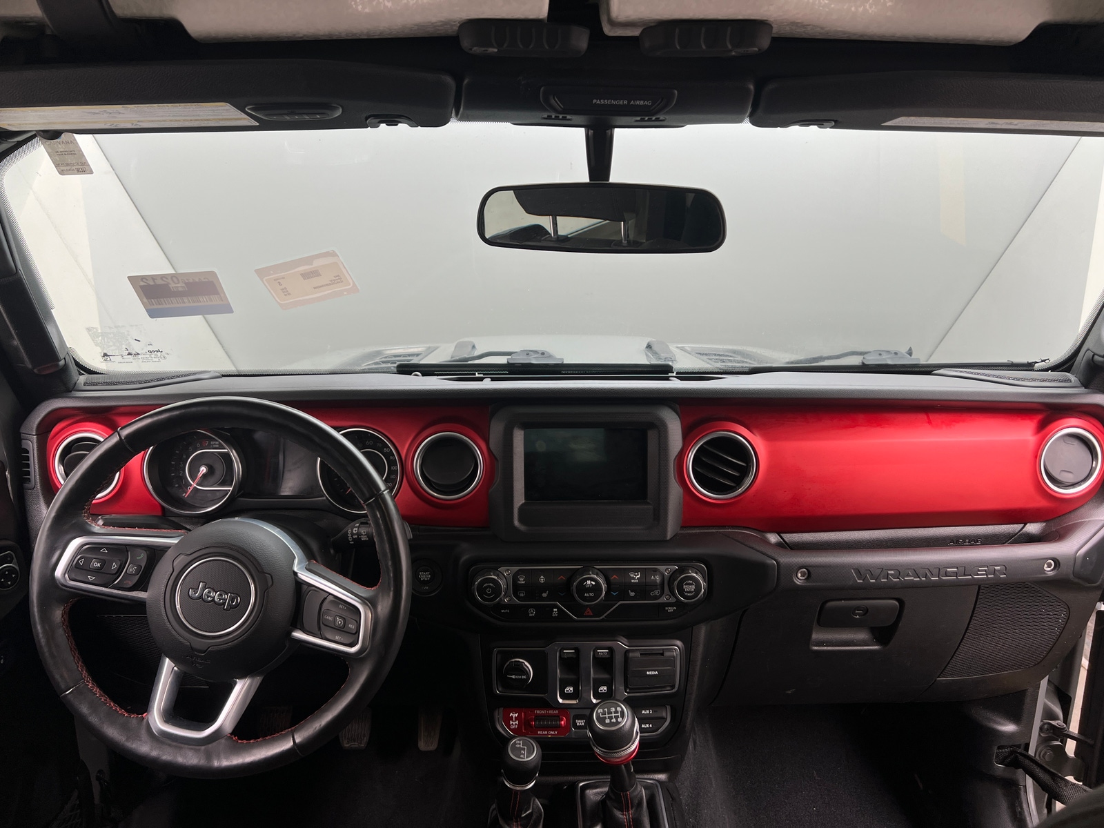 Thumbnail: 2019 Jeep Wrangler - 3