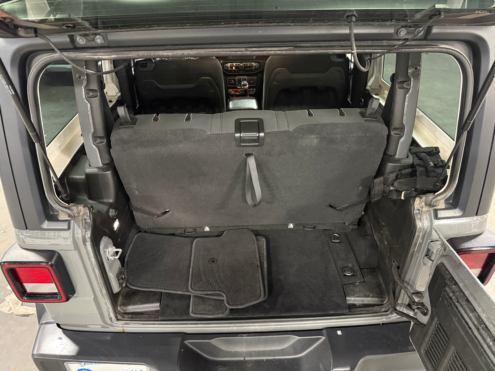 Thumbnail: 2019 Jeep Wrangler - 7