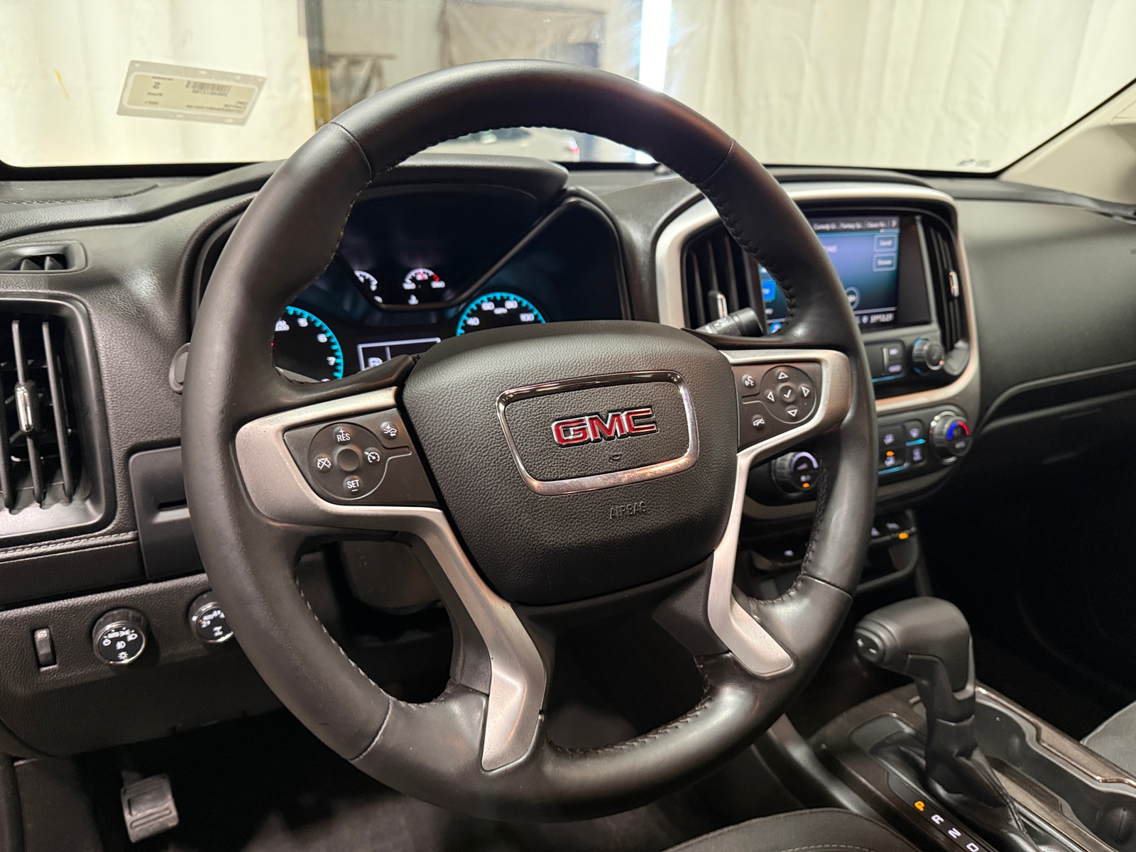 Thumbnail: 2021 GMC Canyon - 5
