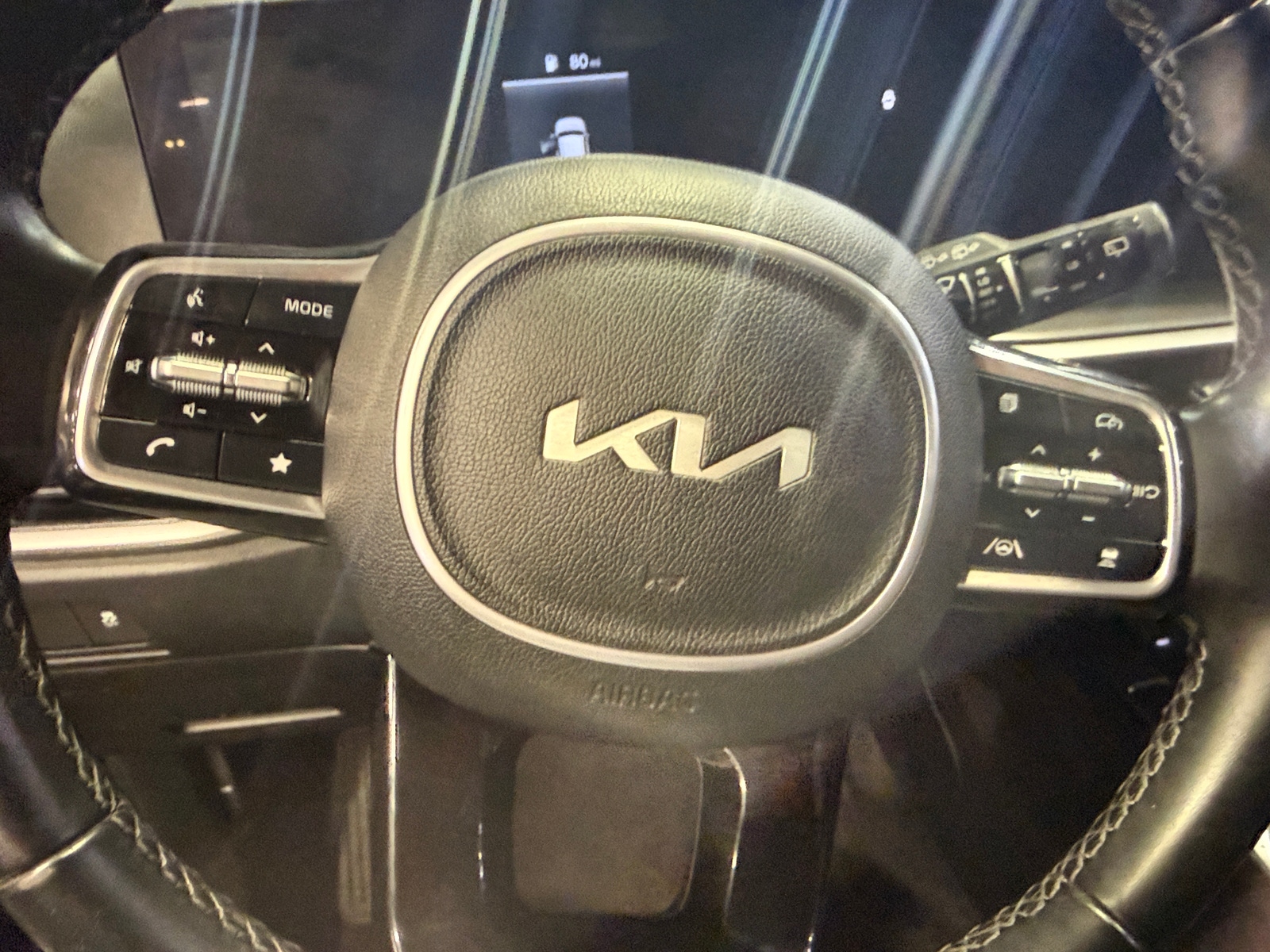 Thumbnail: 2024 Kia Sorento - 4