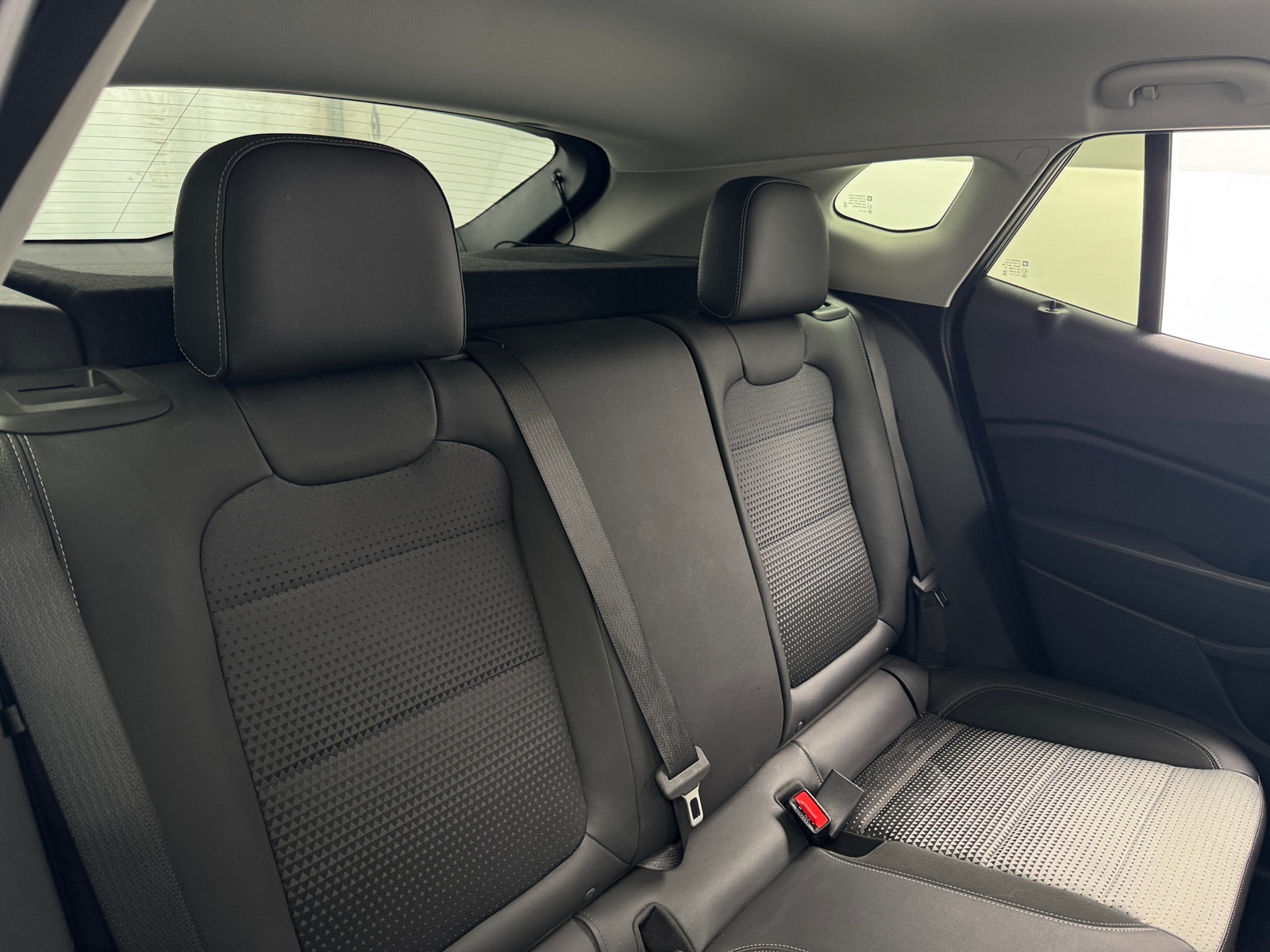 Thumbnail: 2025 Chevrolet Trax - 6