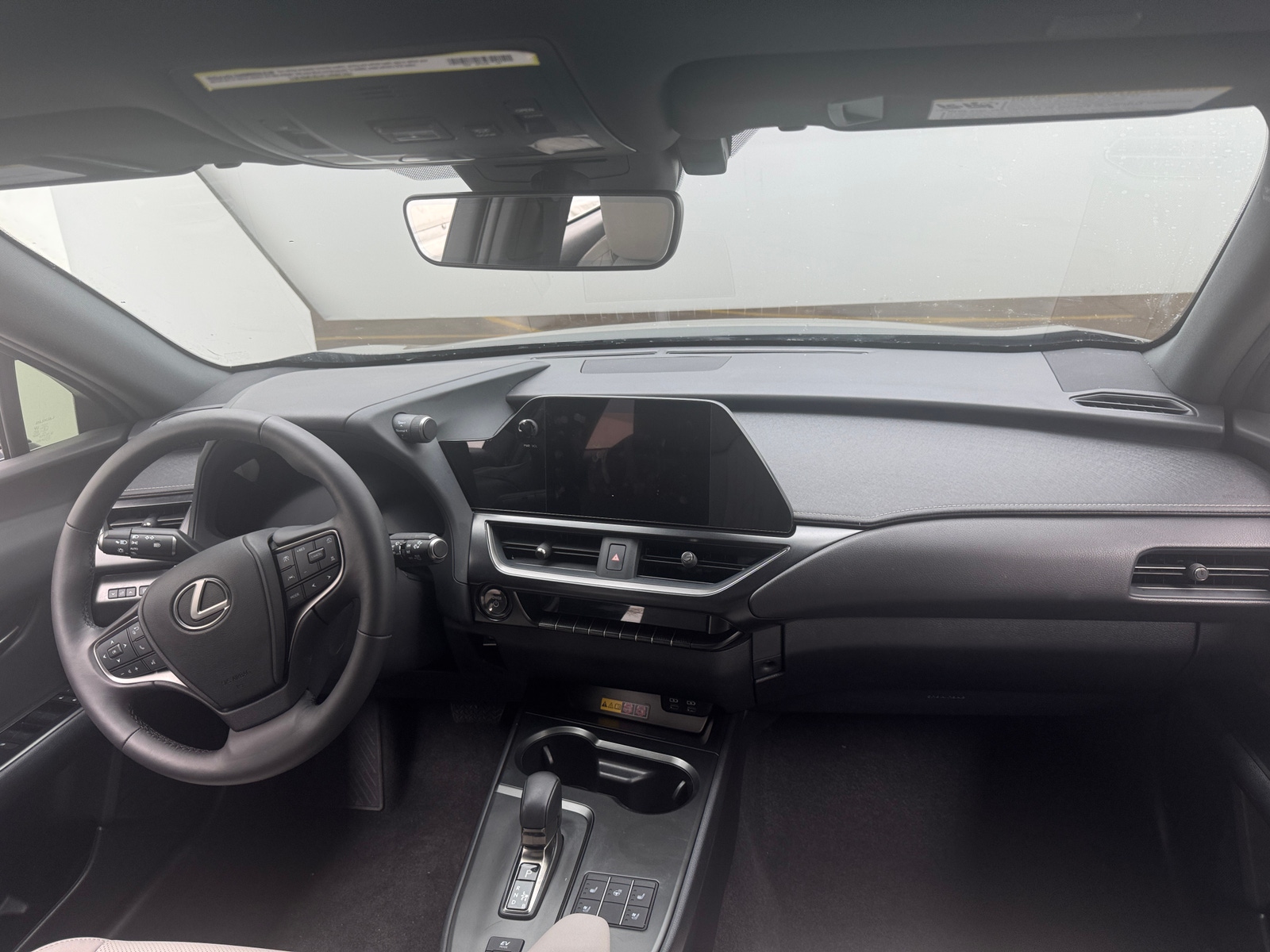 Thumbnail: 2025 Lexus UX - 2