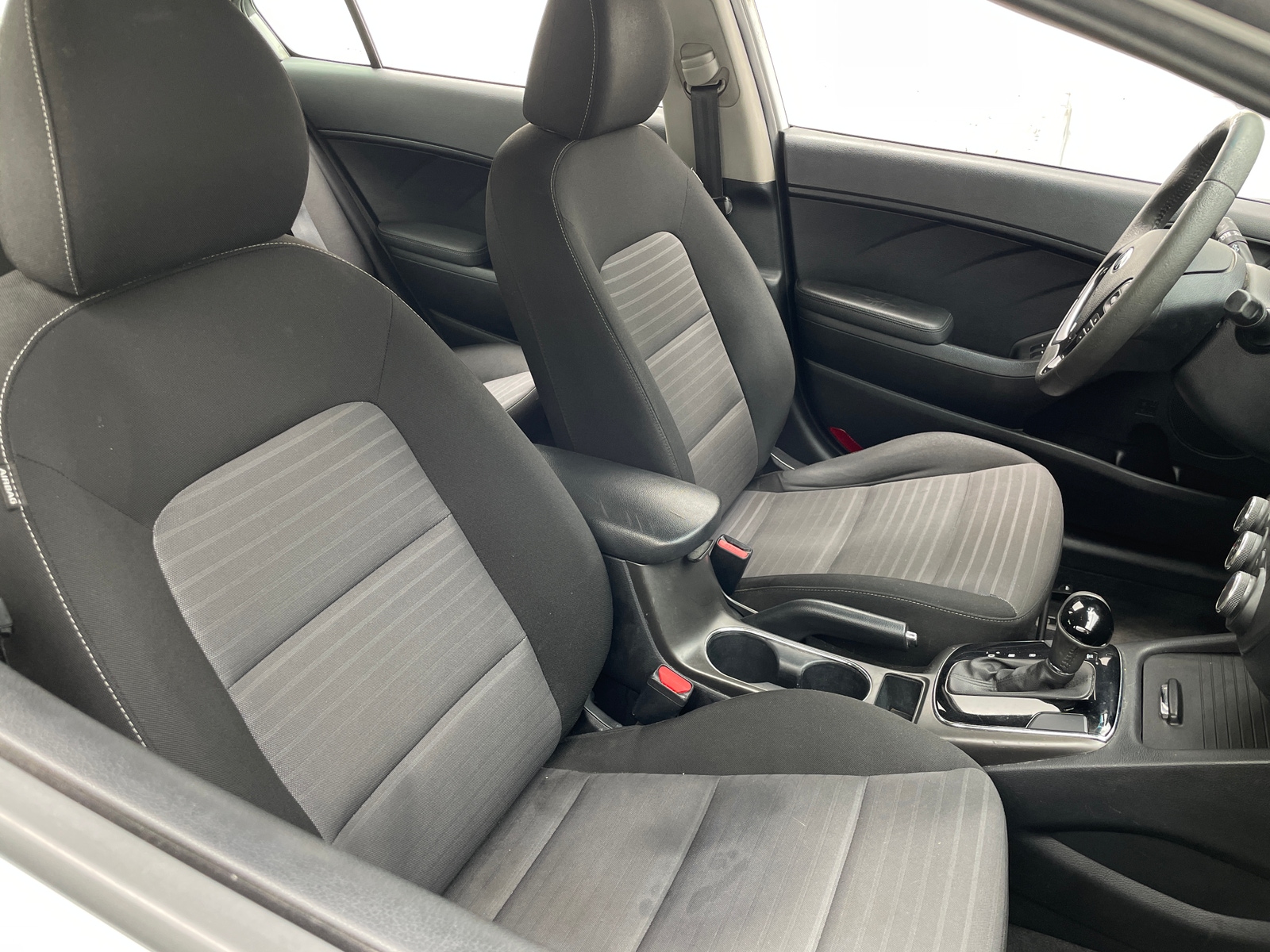 Thumbnail: 2018 Kia Forte - 2