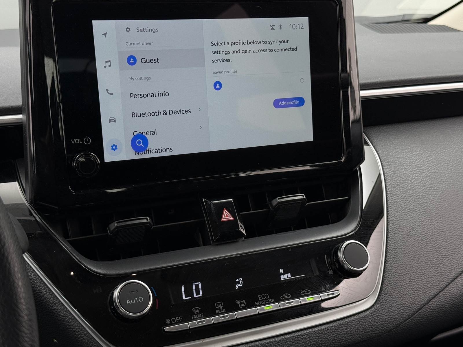 Thumbnail: 2025 Toyota Corolla - 4