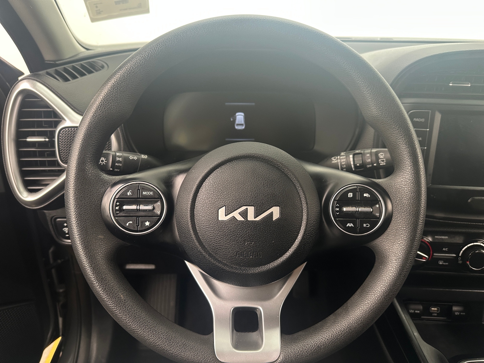 Thumbnail: 2023 Kia Soul - 5