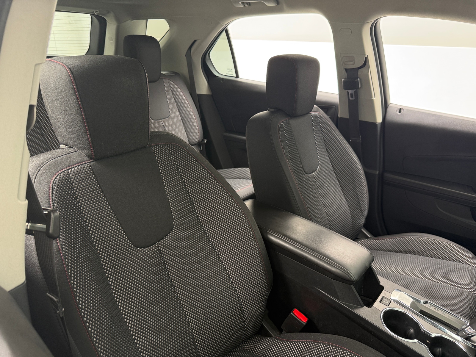 Thumbnail: 2017 Chevrolet Equinox - 2