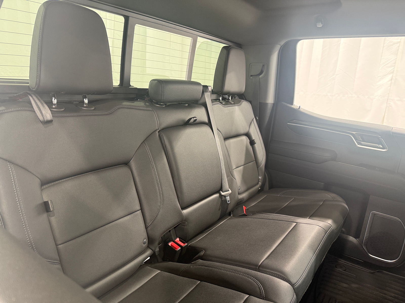 Thumbnail: 2022 Chevrolet Silverado 1500 - 6