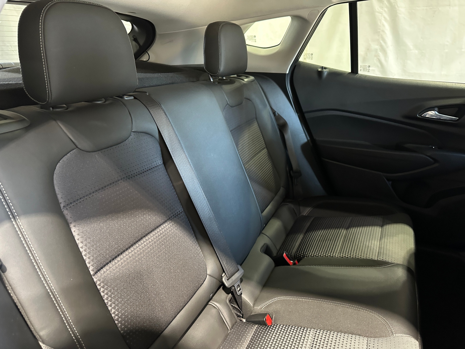 Thumbnail: 2025 Chevrolet Trax - 6