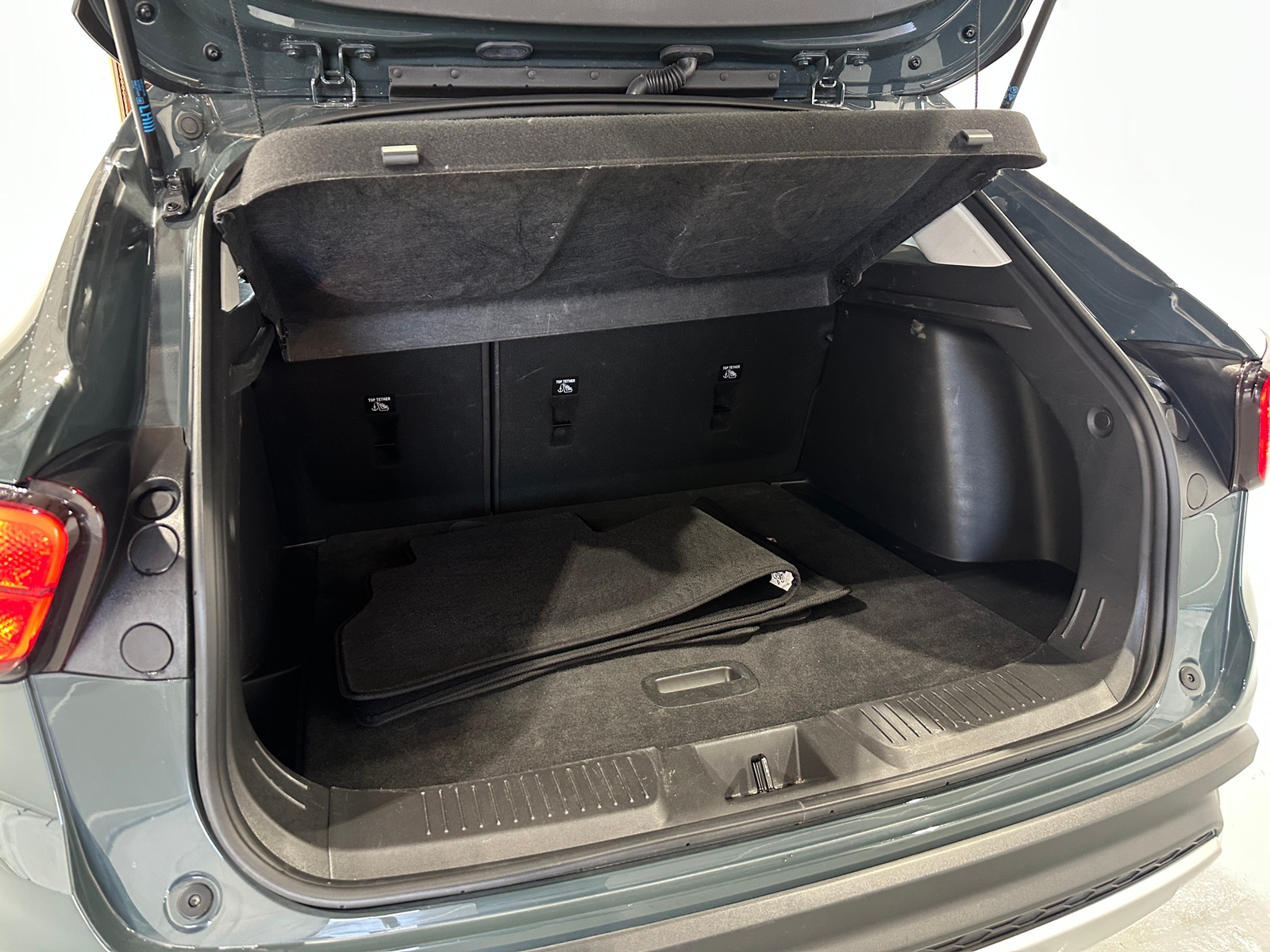 Thumbnail: 2025 Chevrolet Trax - 7