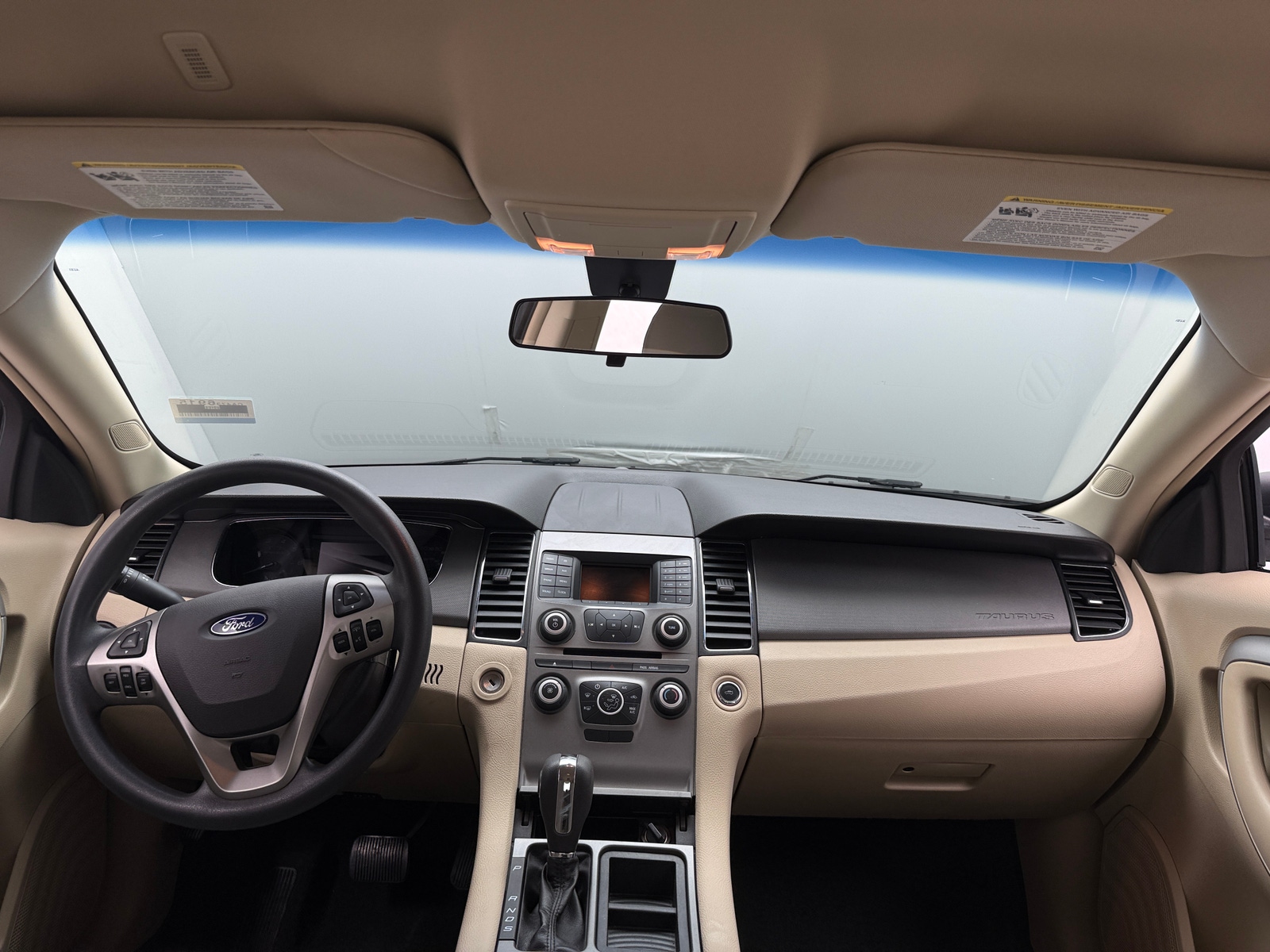 Thumbnail: 2015 Ford Taurus - 3