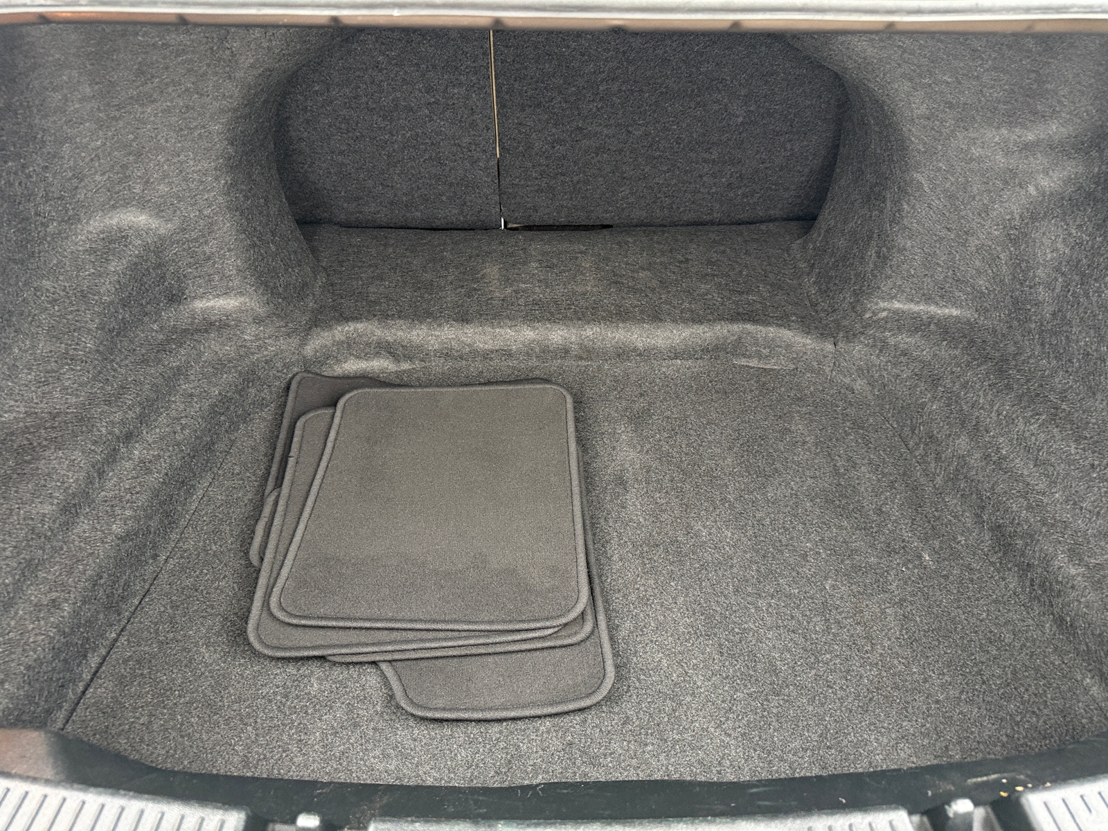 Thumbnail: 2015 Ford Taurus - 7