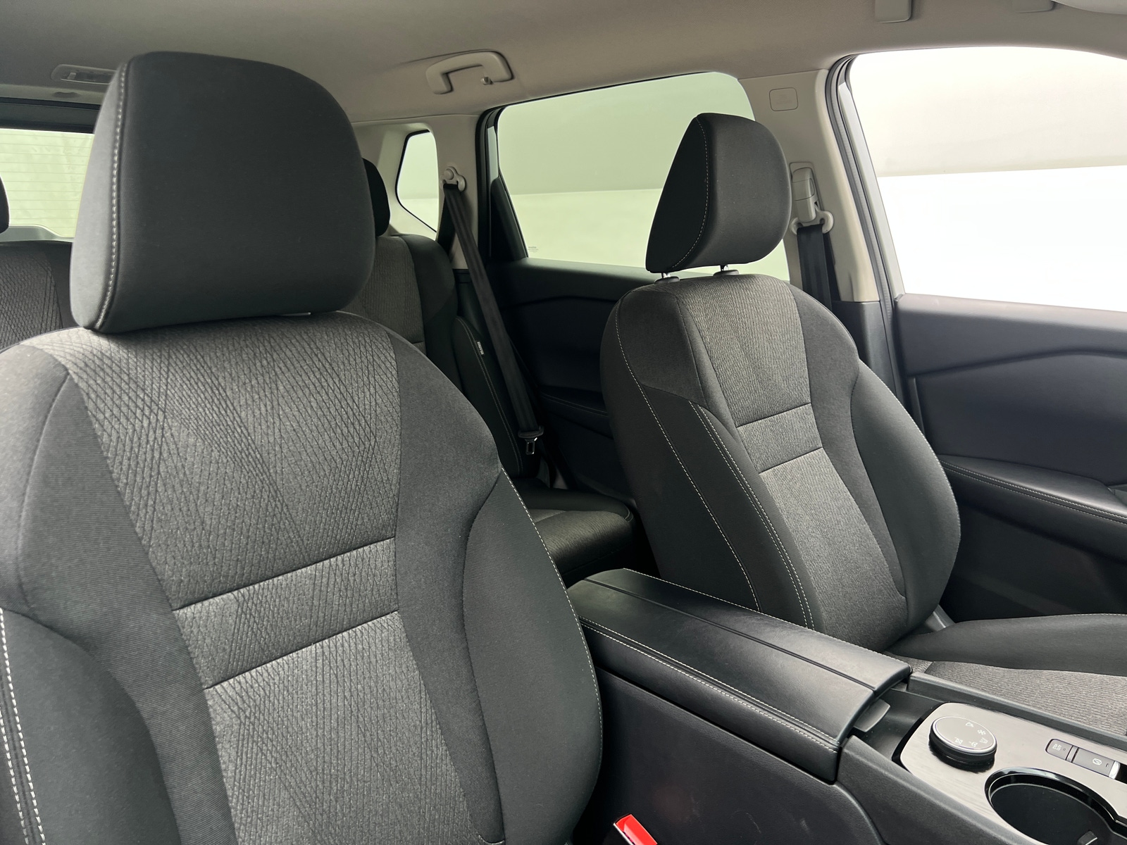 Thumbnail: 2025 Nissan Rogue - 2