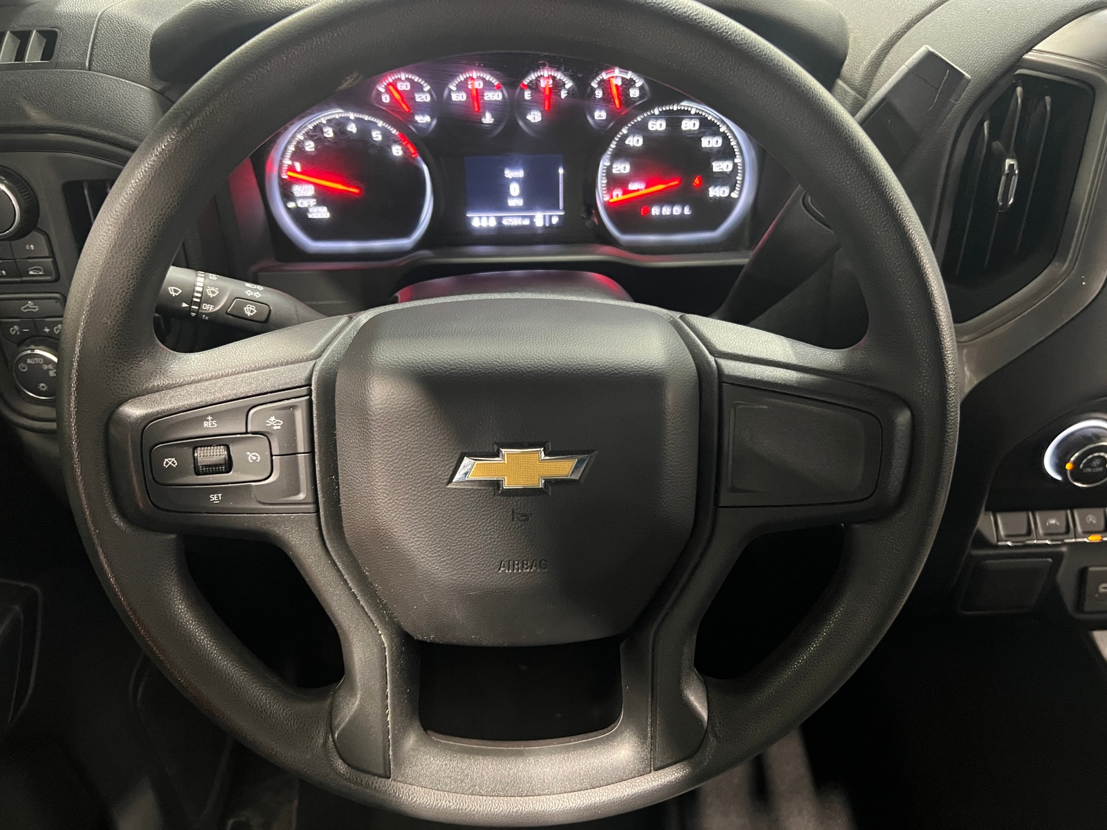 Thumbnail: 2024 Chevrolet Silverado 1500 - 5