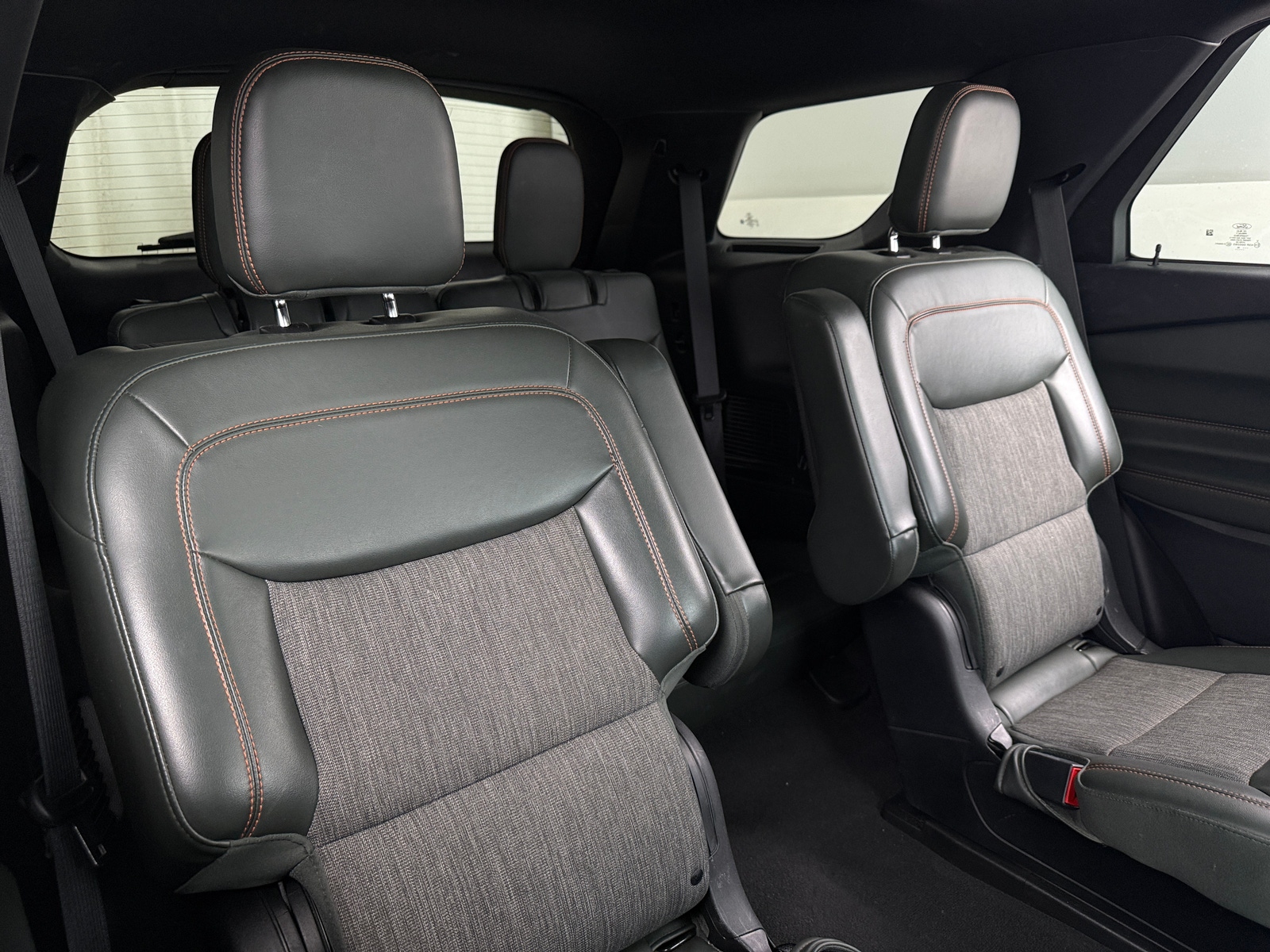 Thumbnail: 2022 Ford Explorer - 5