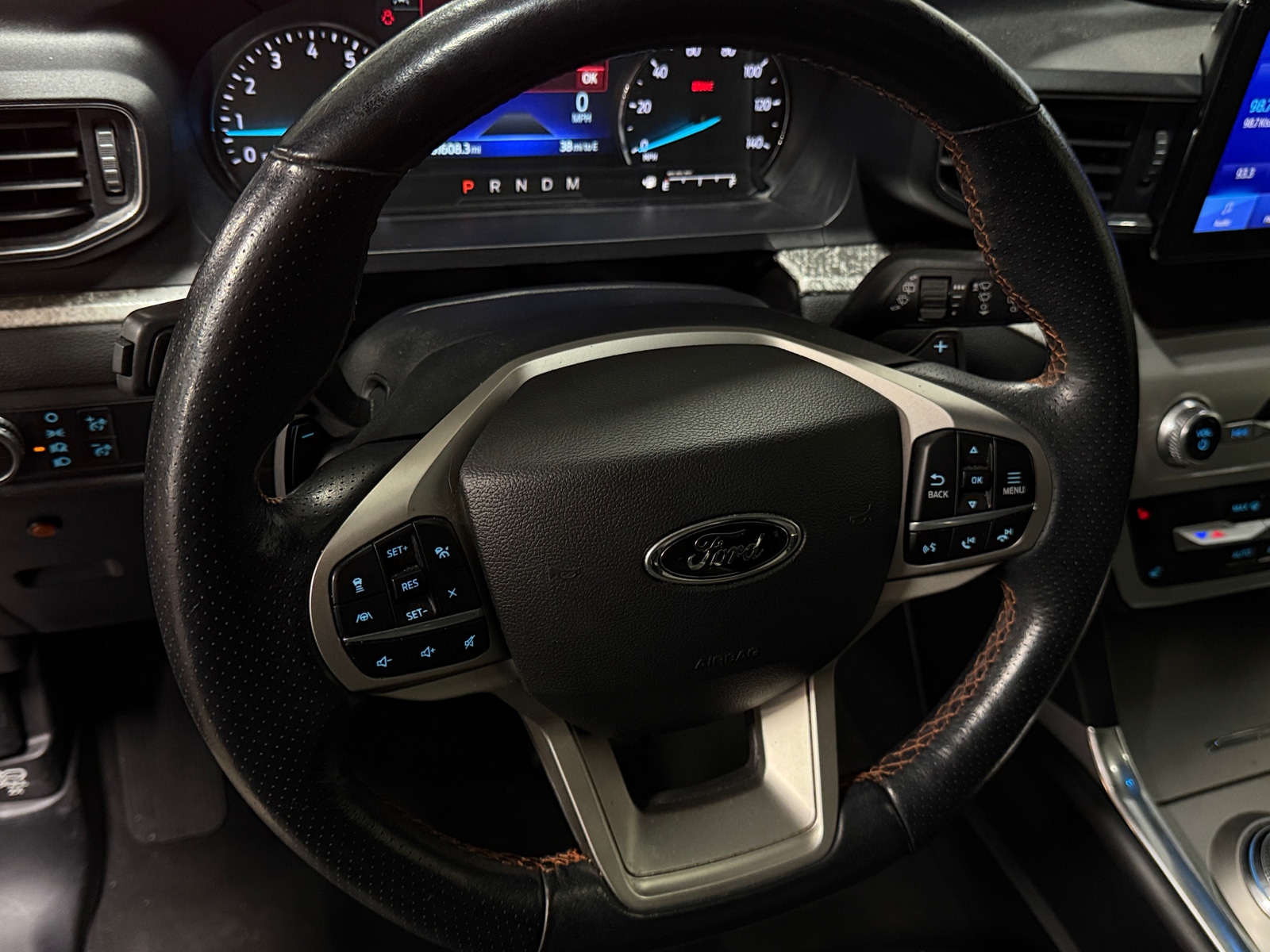 Thumbnail: 2022 Ford Explorer - 4