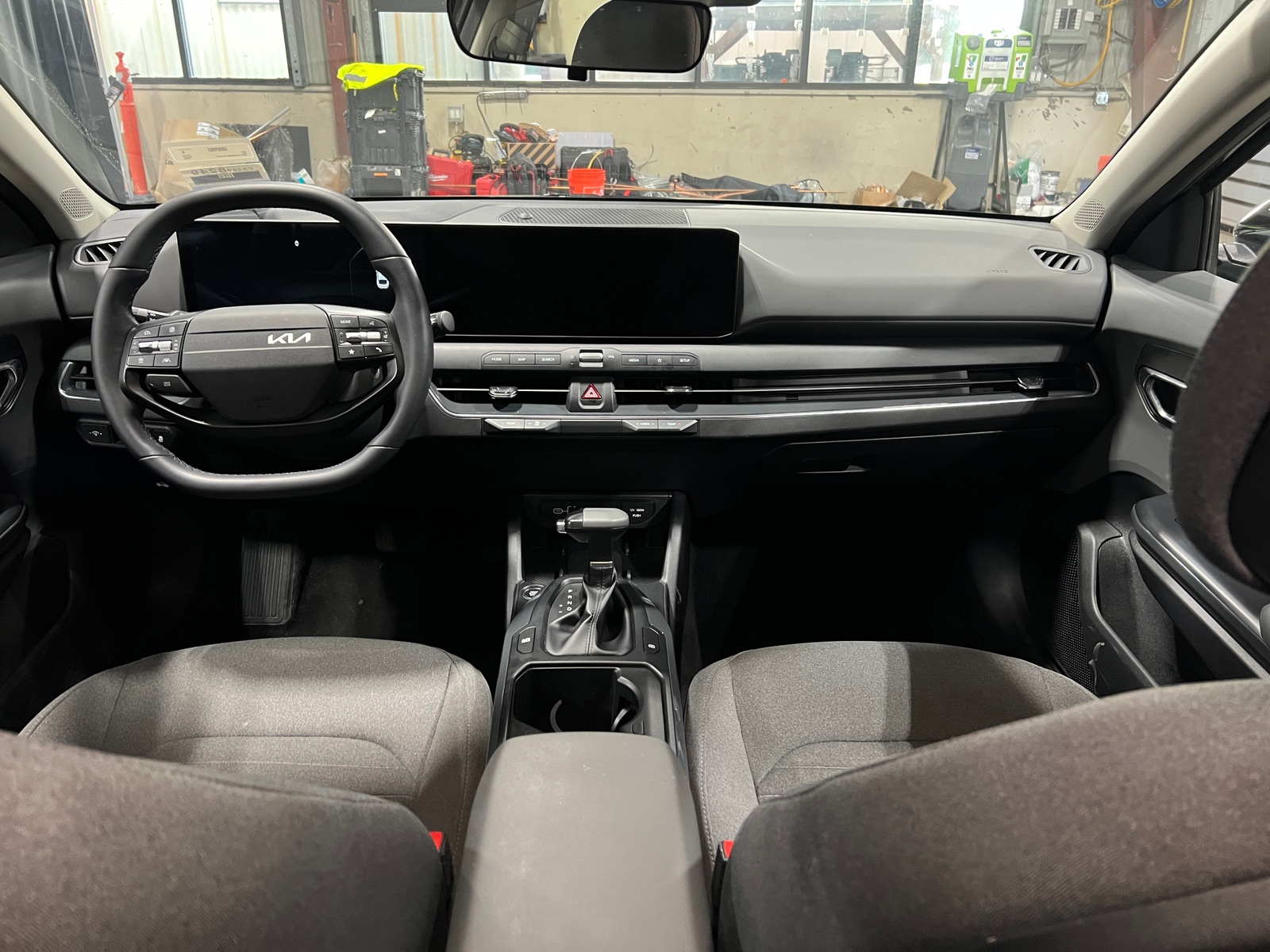 Thumbnail: 2025 Kia K4 - 3