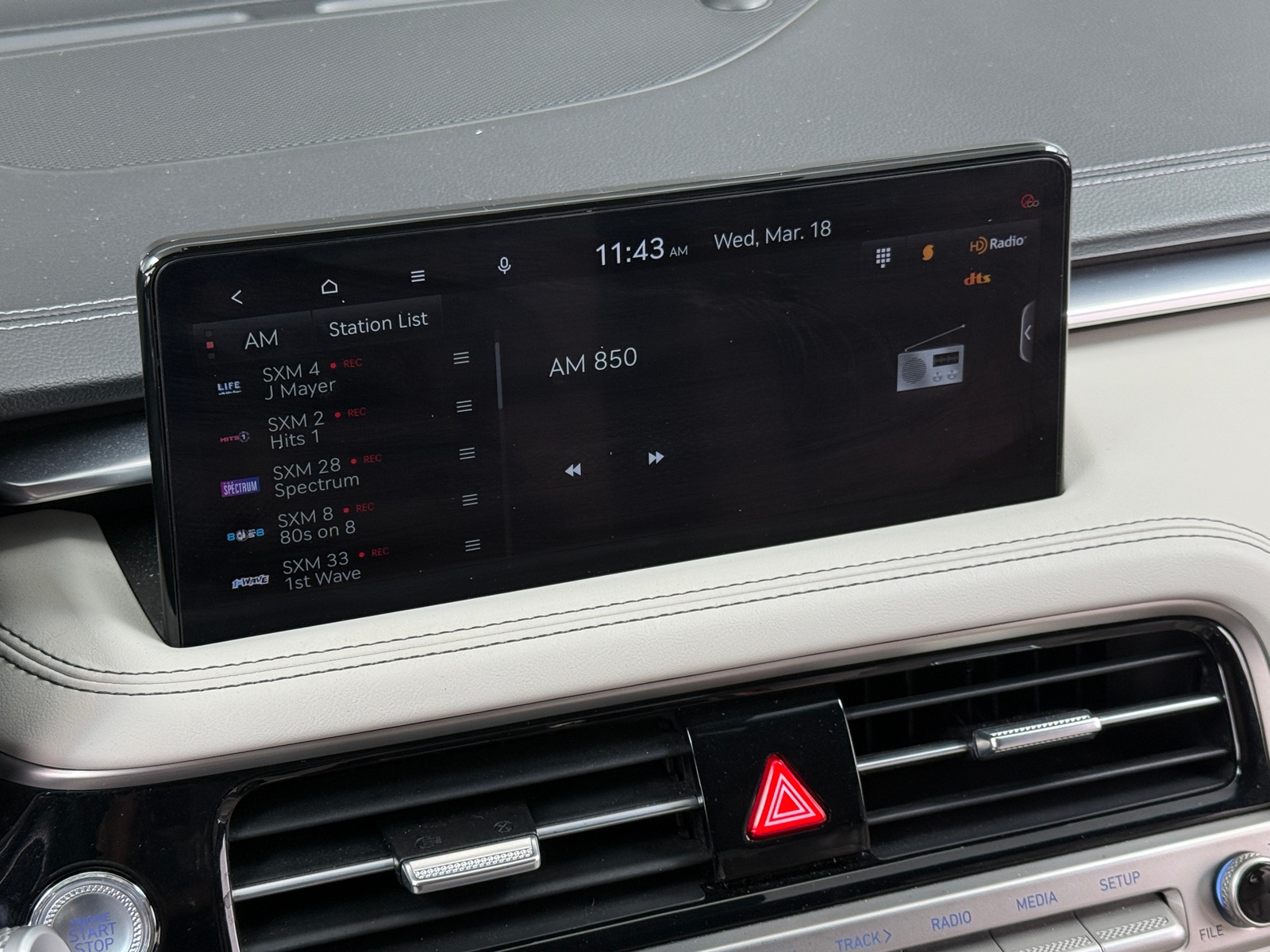 Thumbnail: 2025 Genesis G70 - 3