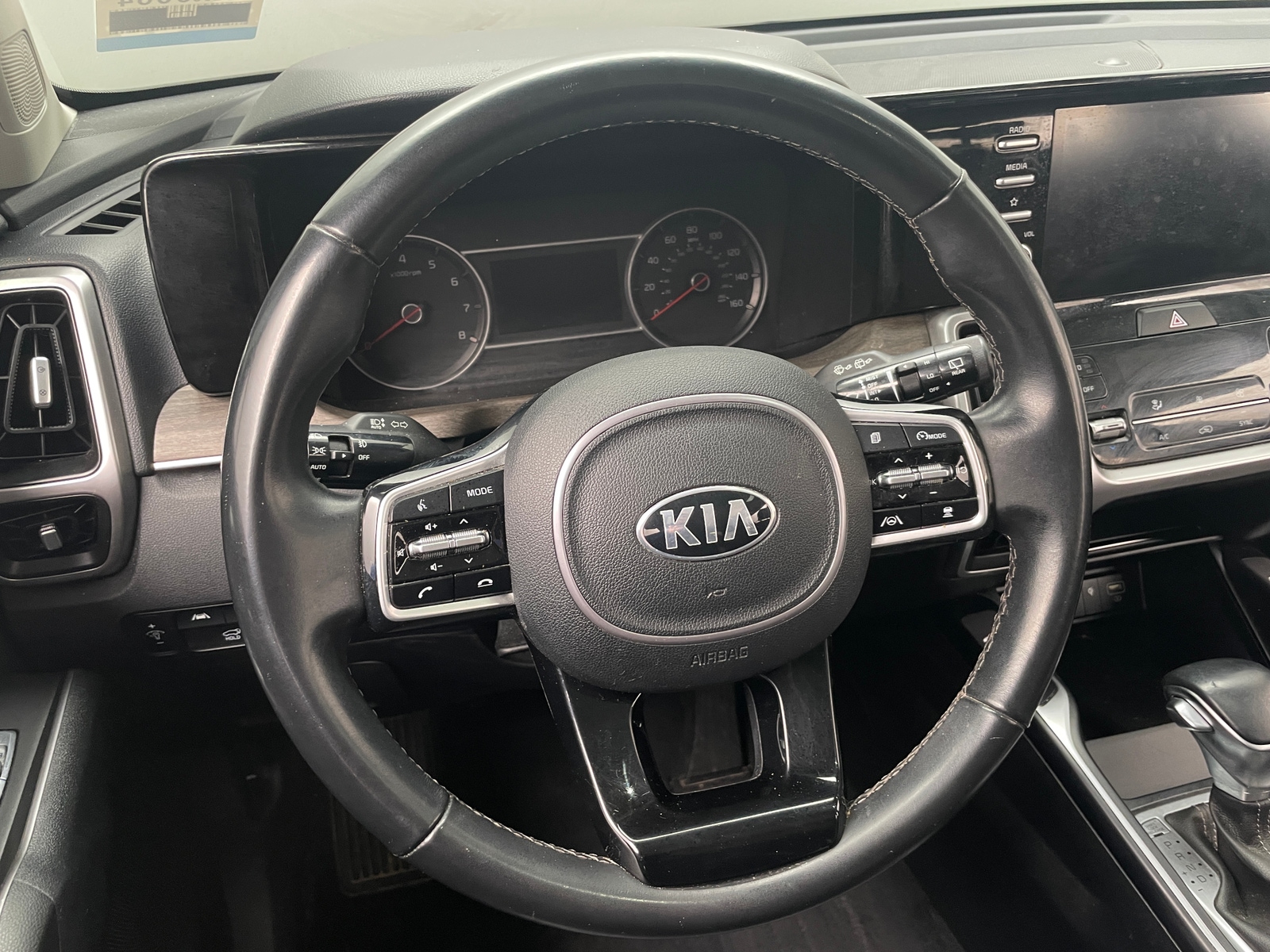 Thumbnail: 2021 Kia Sorento - 4