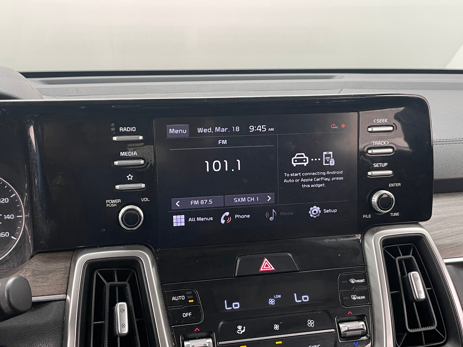 Thumbnail: 2021 Kia Sorento - 3