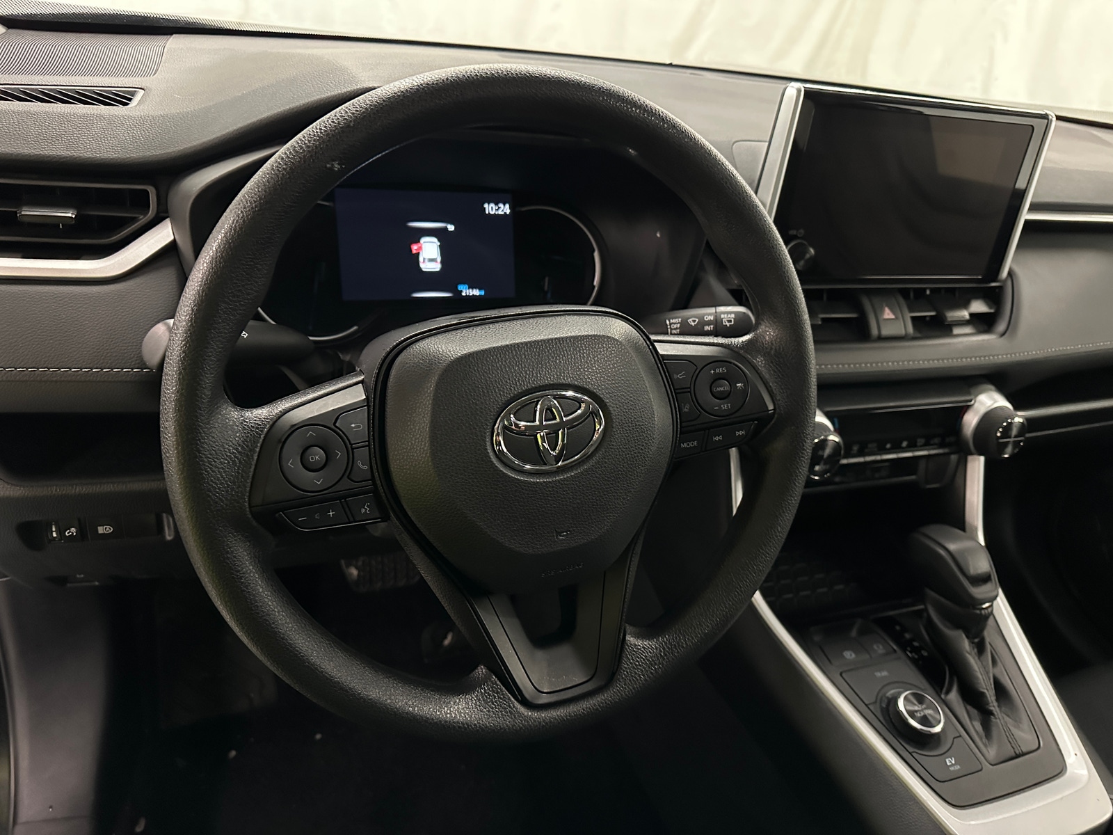 Thumbnail: 2025 Toyota RAV4 - 5