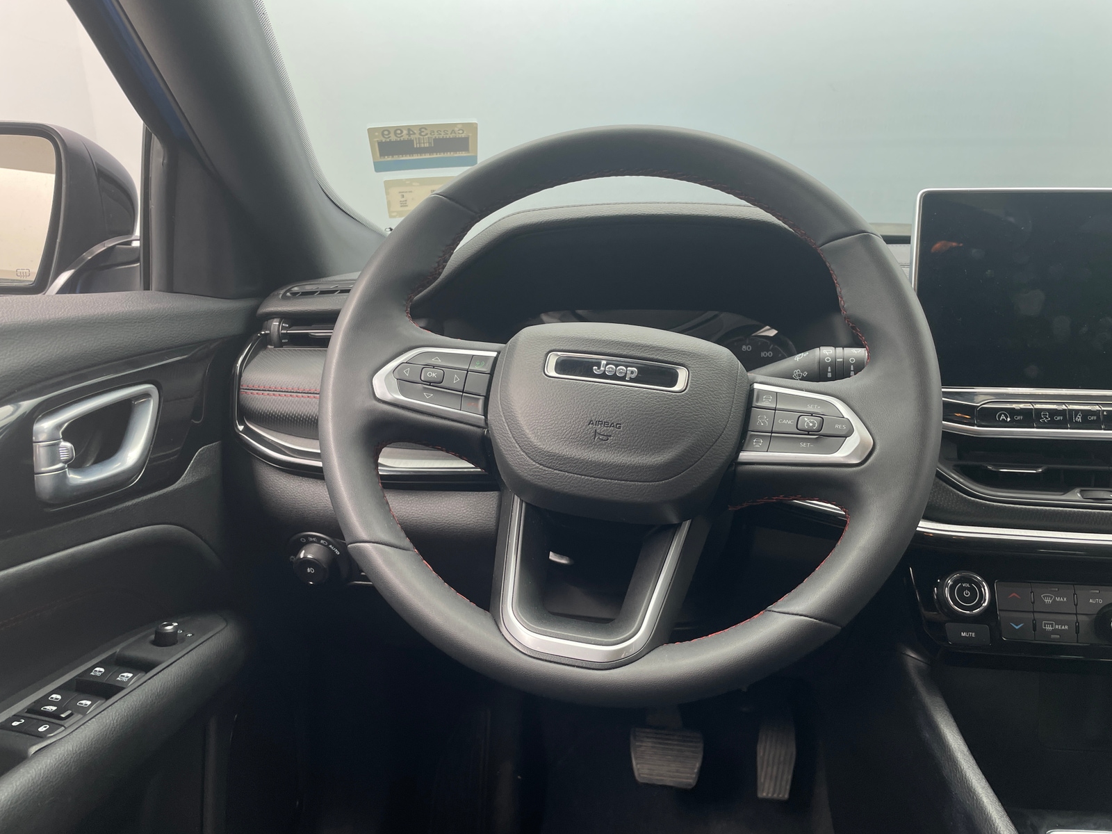 Thumbnail: 2025 Jeep Compass - 4