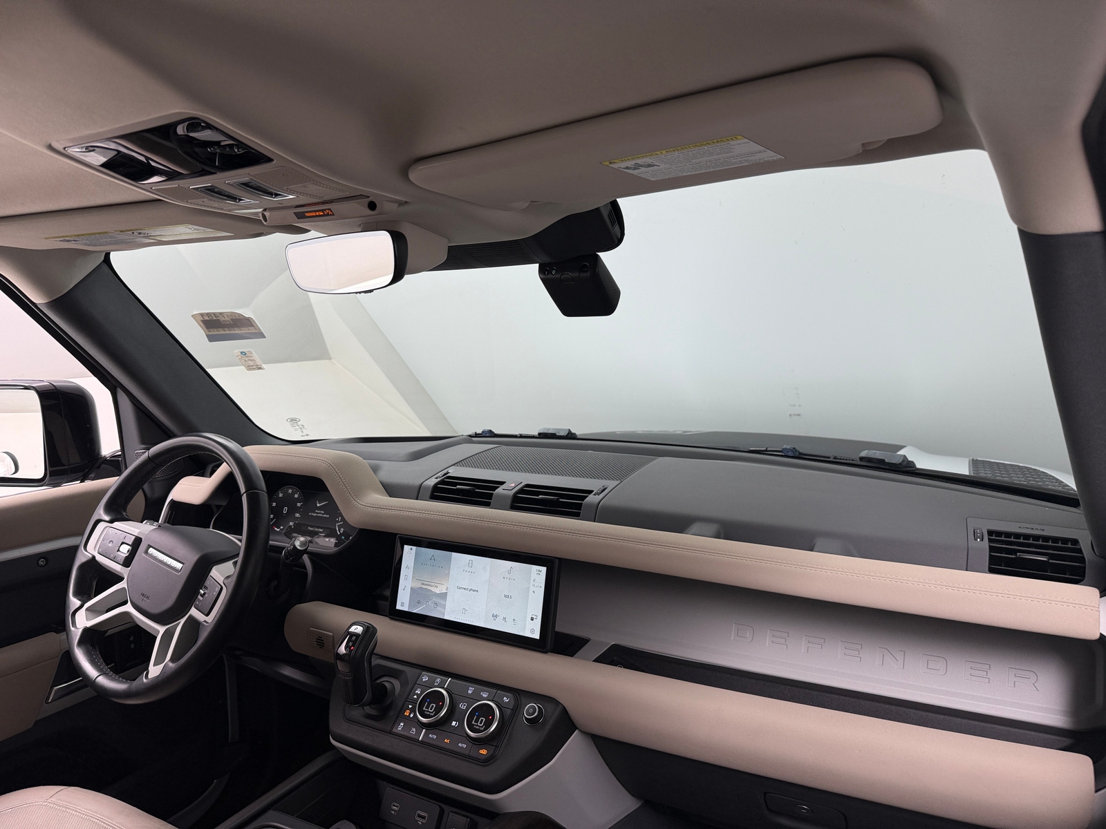 Thumbnail: 2023 Land Rover Defender - 2