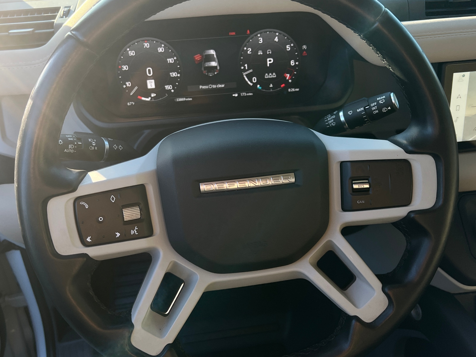 Thumbnail: 2023 Land Rover Defender - 4