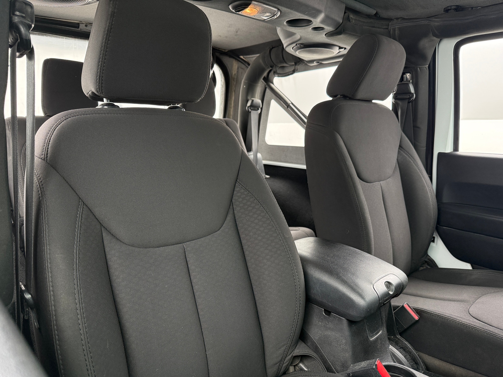 Thumbnail: 2014 Jeep Wrangler - 2