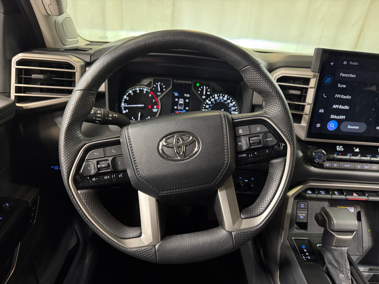 Thumbnail: 2023 Toyota Tundra - 4