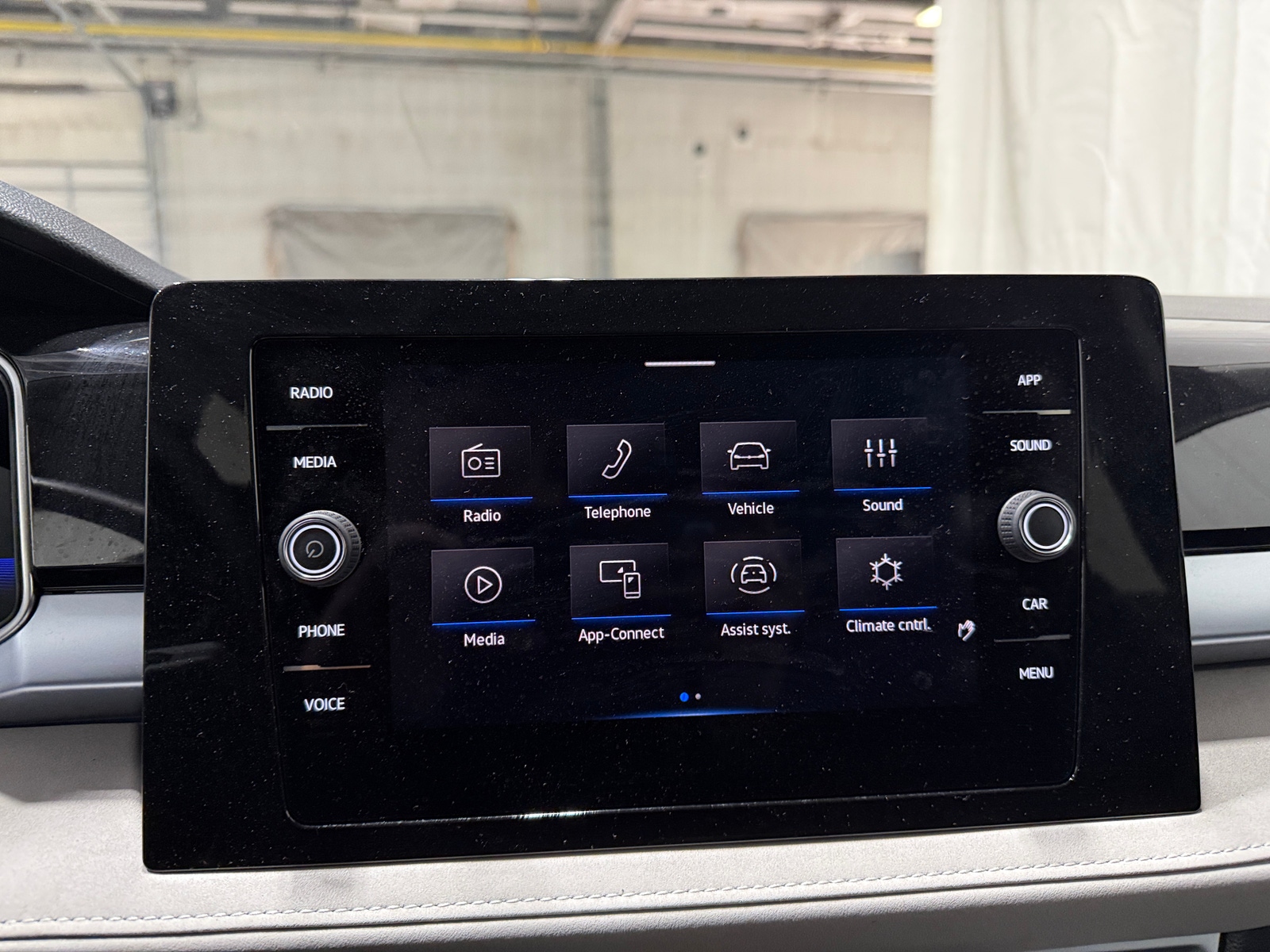 Thumbnail: 2025 Volkswagen Taos - 3