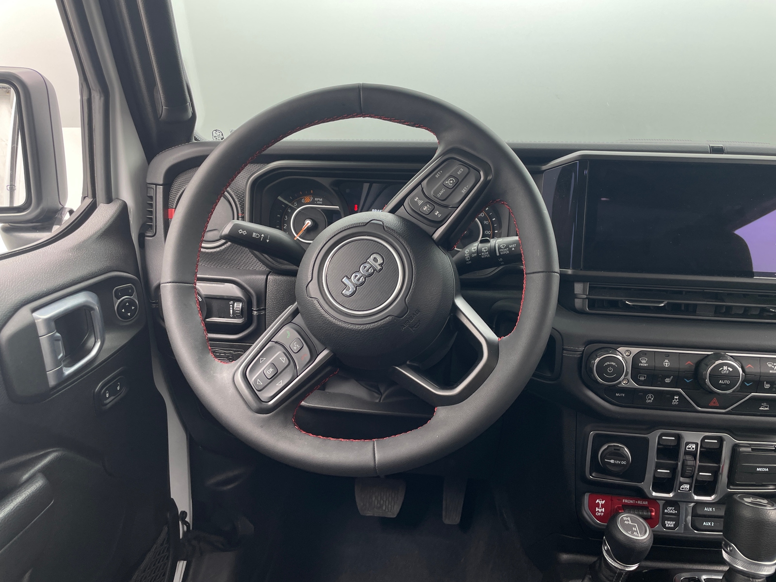 Thumbnail: 2024 Jeep Wrangler - 5