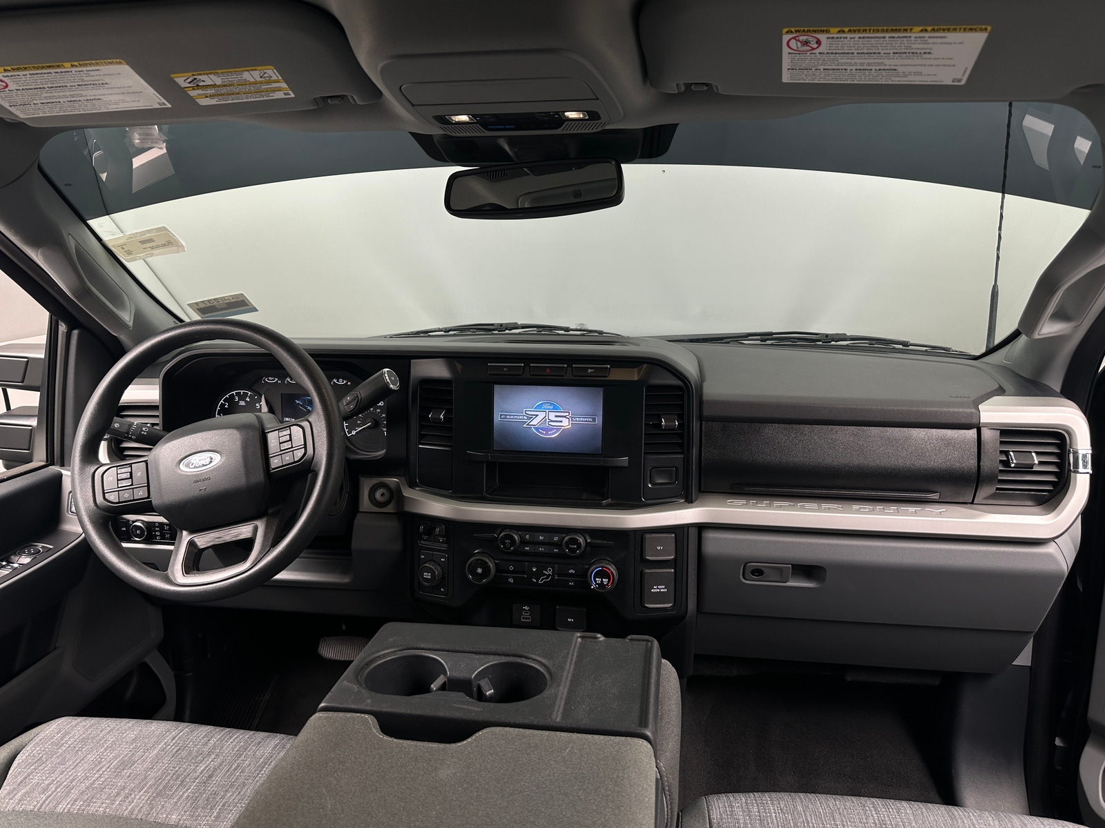 Thumbnail: 2023 Ford Econoline - 3