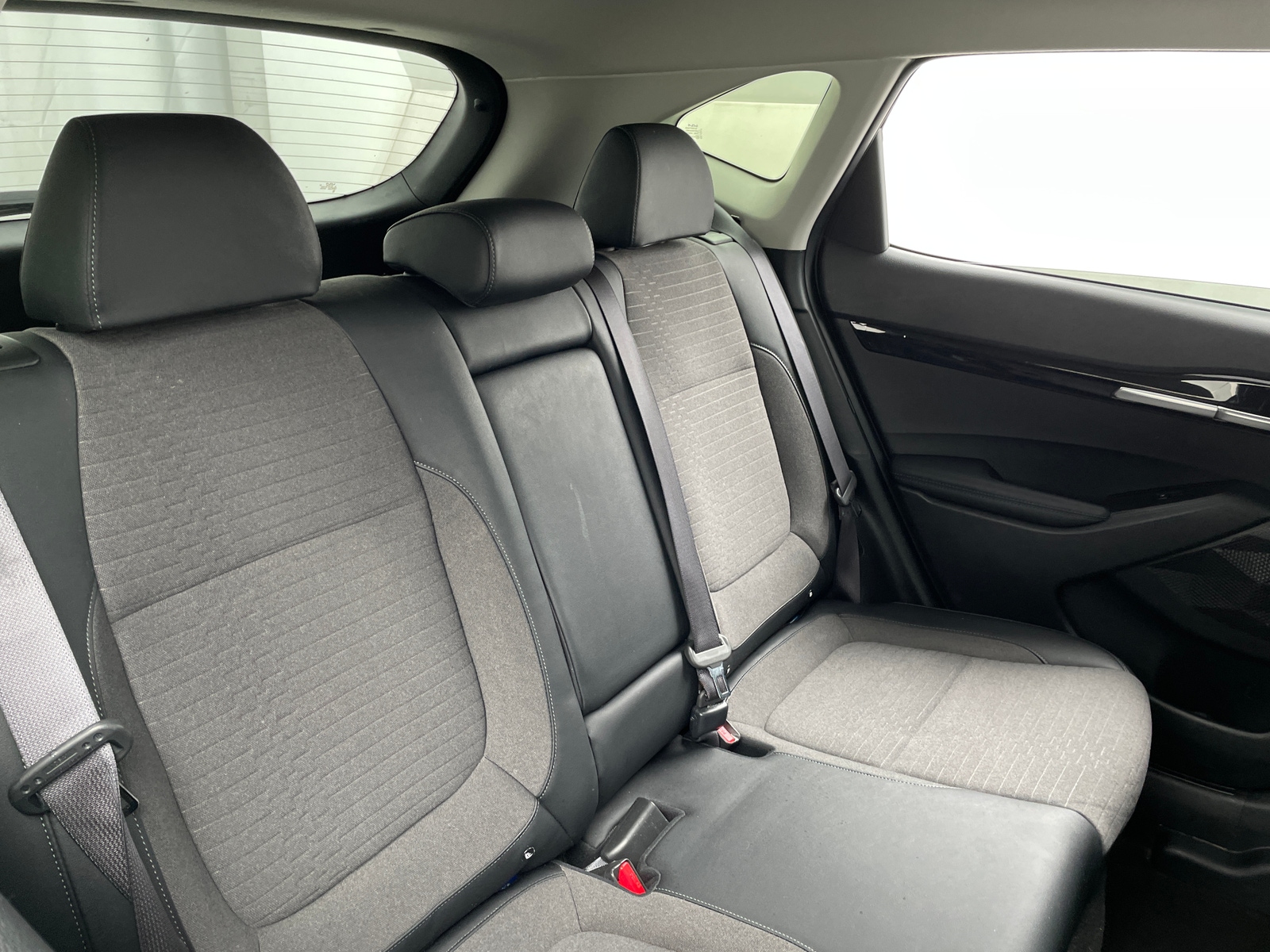 Thumbnail: 2022 Kia Seltos - 6