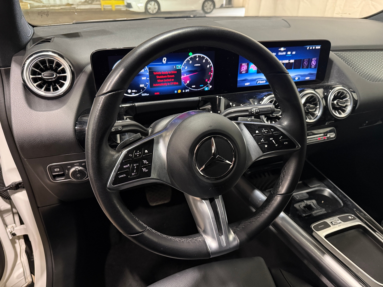 Thumbnail: 2025 Mercedes-Benz GLA - 4