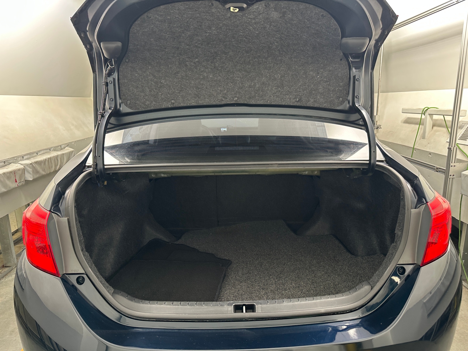 Thumbnail: 2018 Toyota Corolla - 7