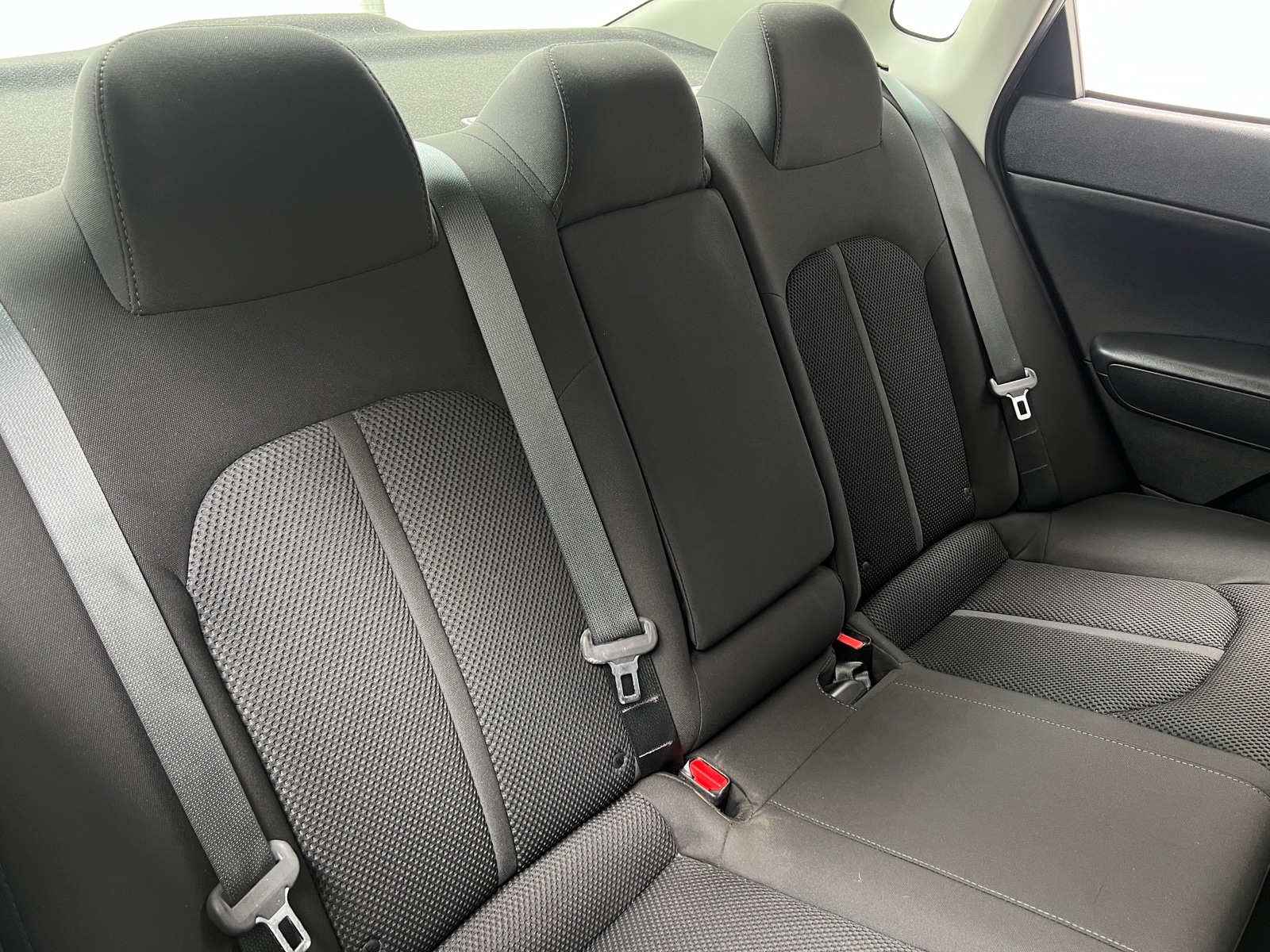 Thumbnail: 2019 Kia Optima - 6