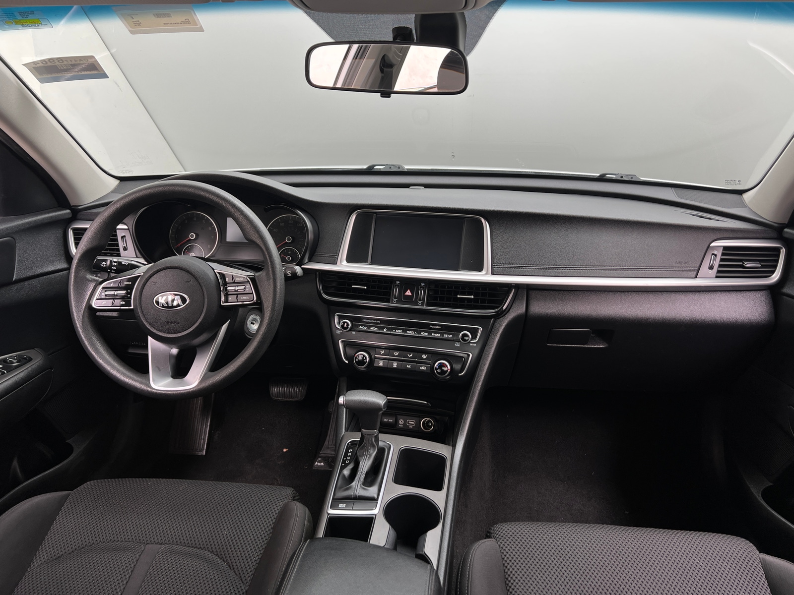 Thumbnail: 2019 Kia Optima - 3