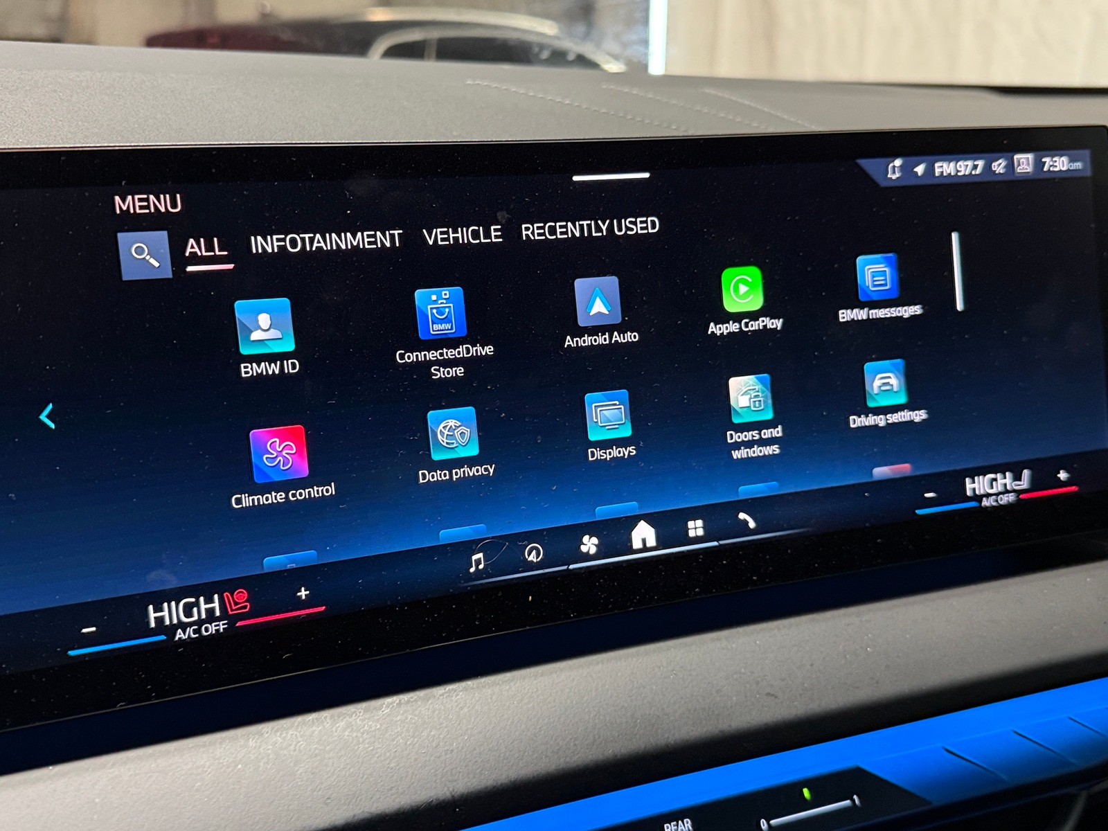 Thumbnail: 2025 BMW X3 - 3